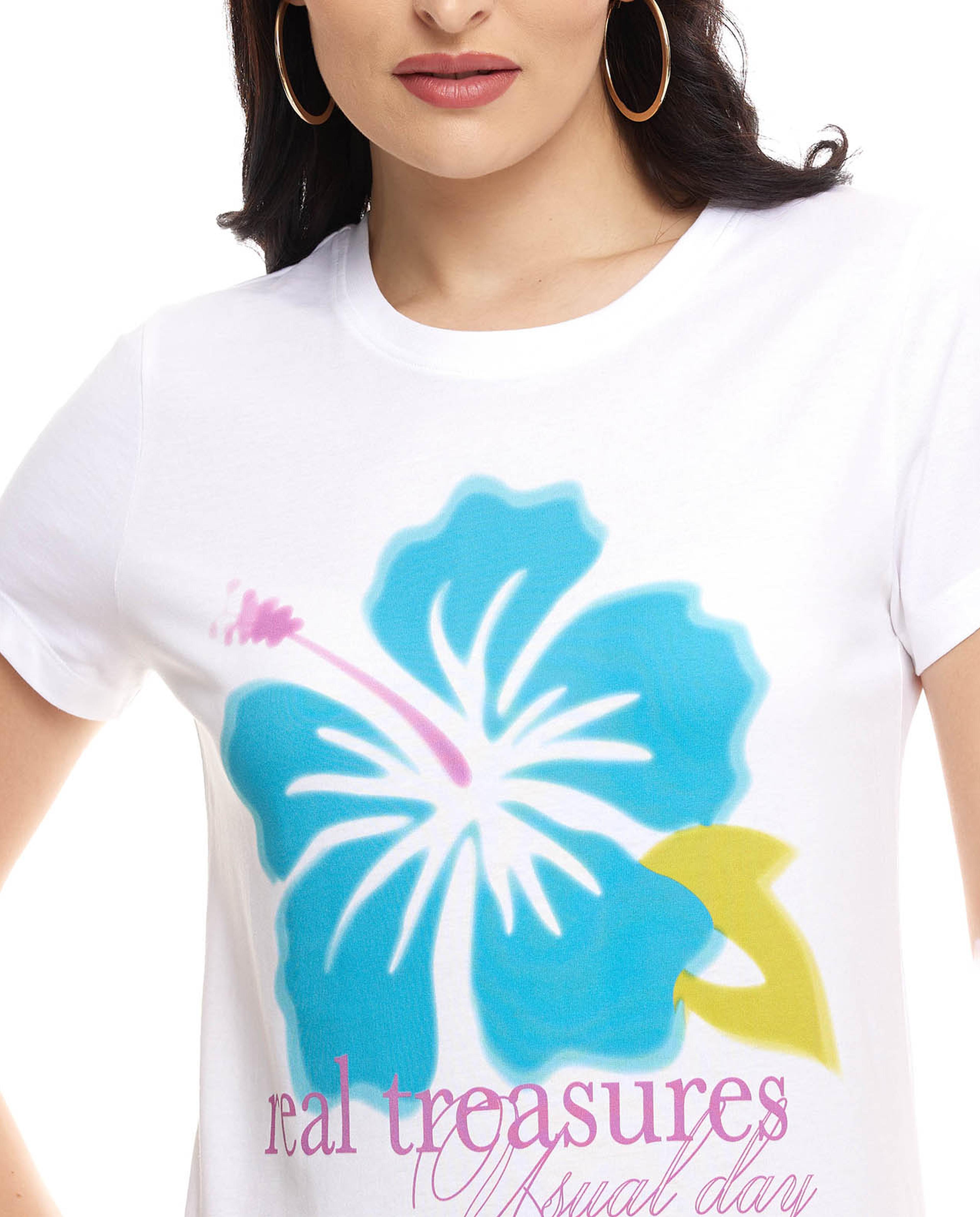 Graphic Print T-Shirt with Crew Neck and Short Sleeves