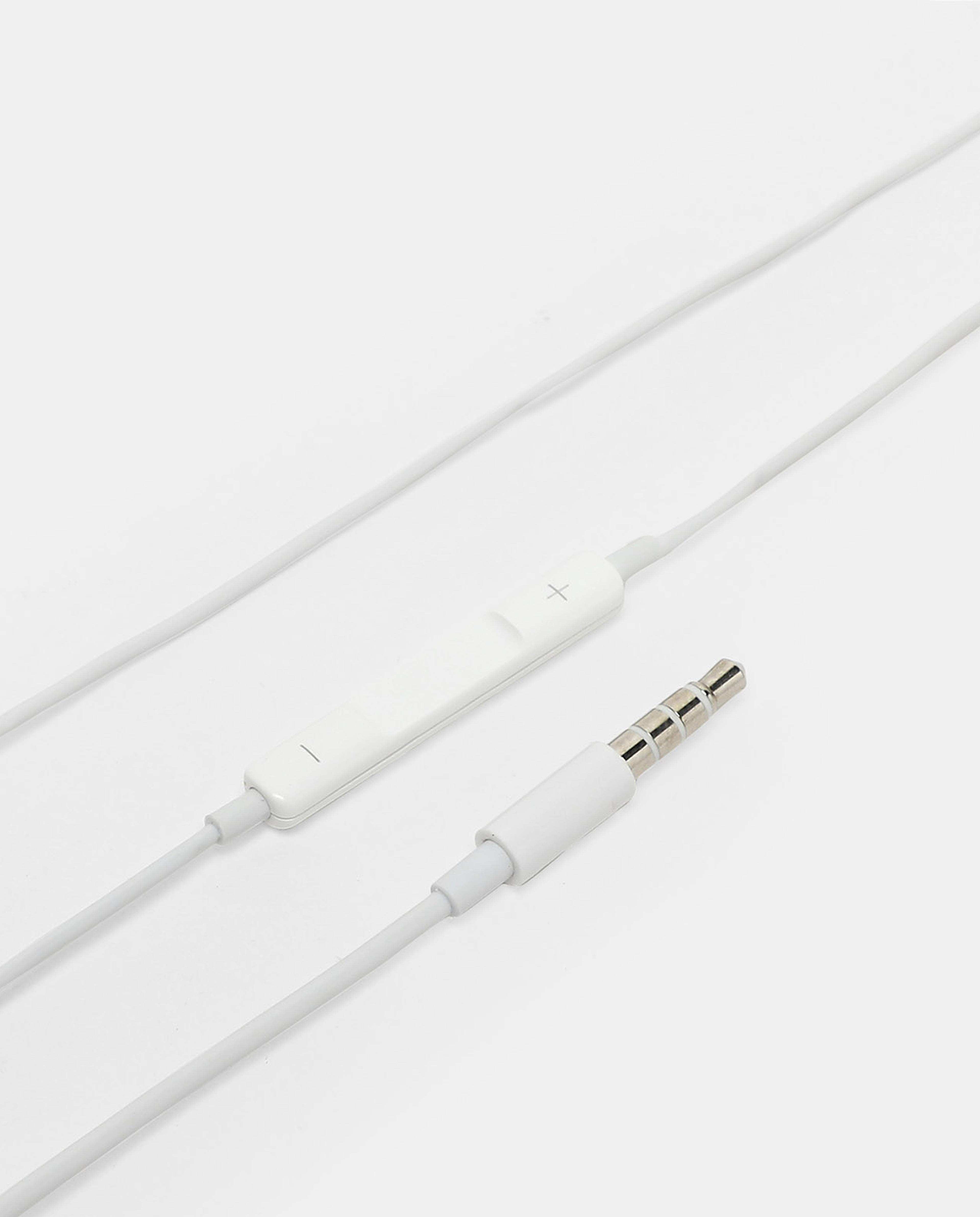 R&B White 3.5Mm Headphone Plug