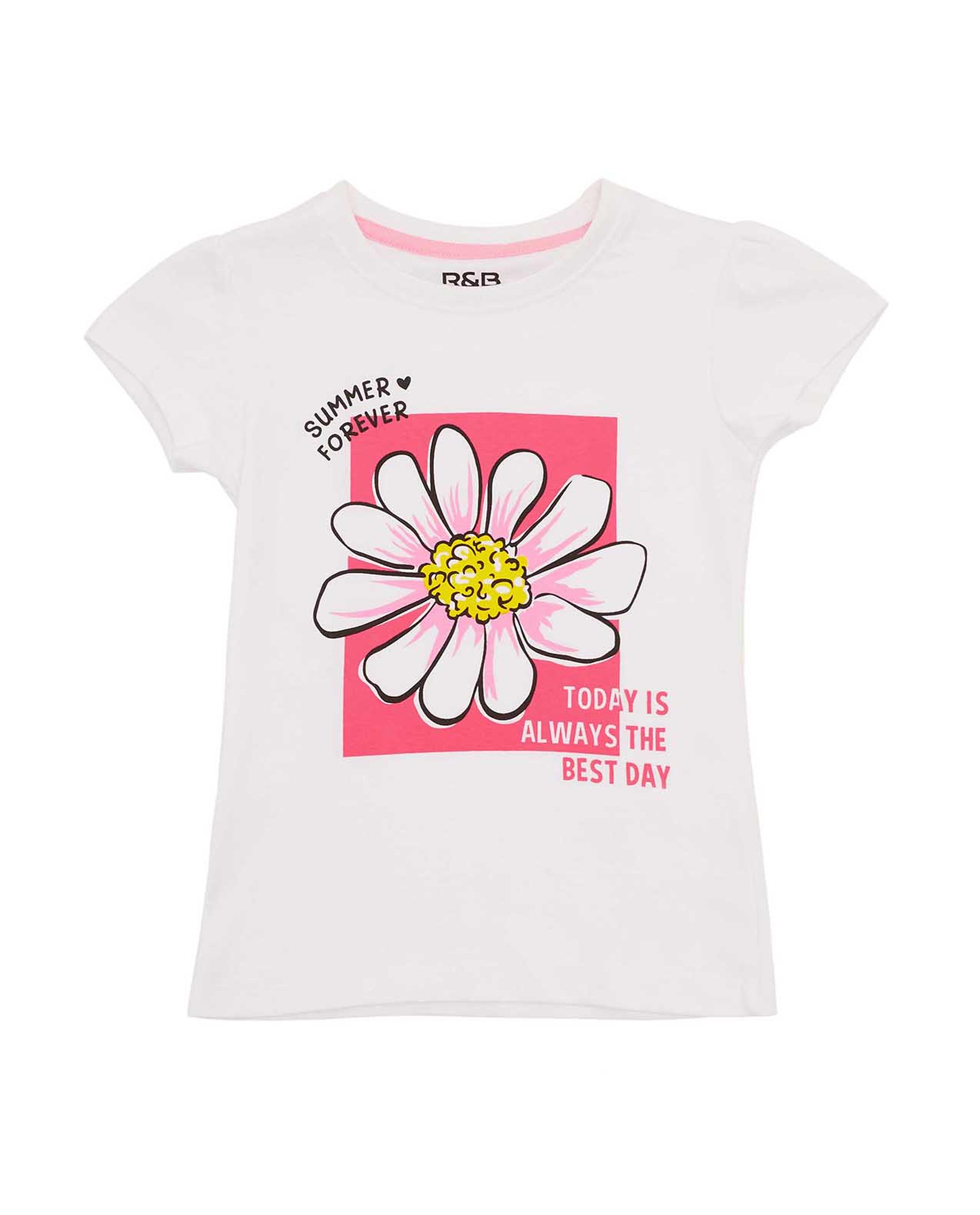 Graphic Print T-Shirt with Crew Neck and Short Sleeves
