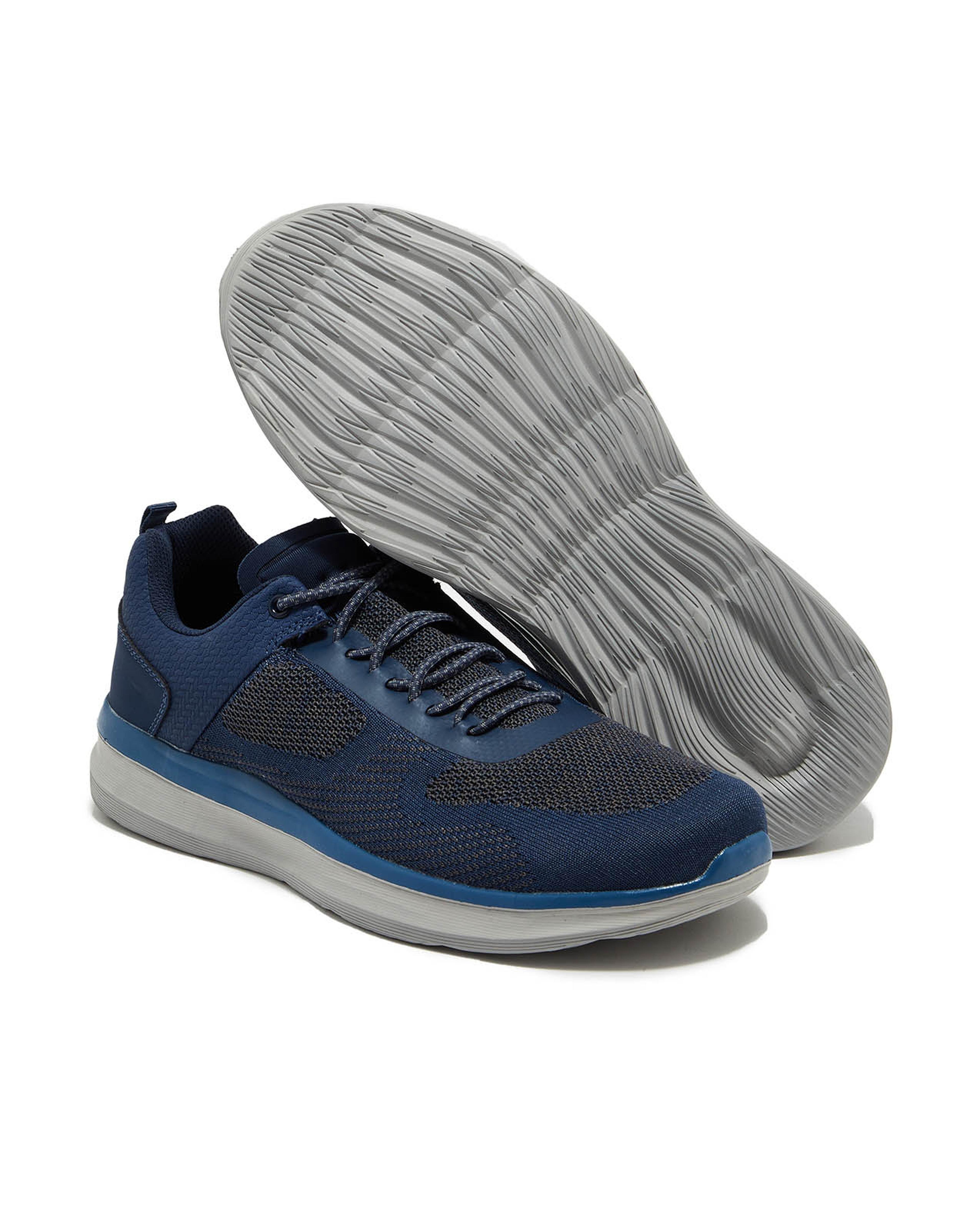 Solid Lace-Up Sports Shoes