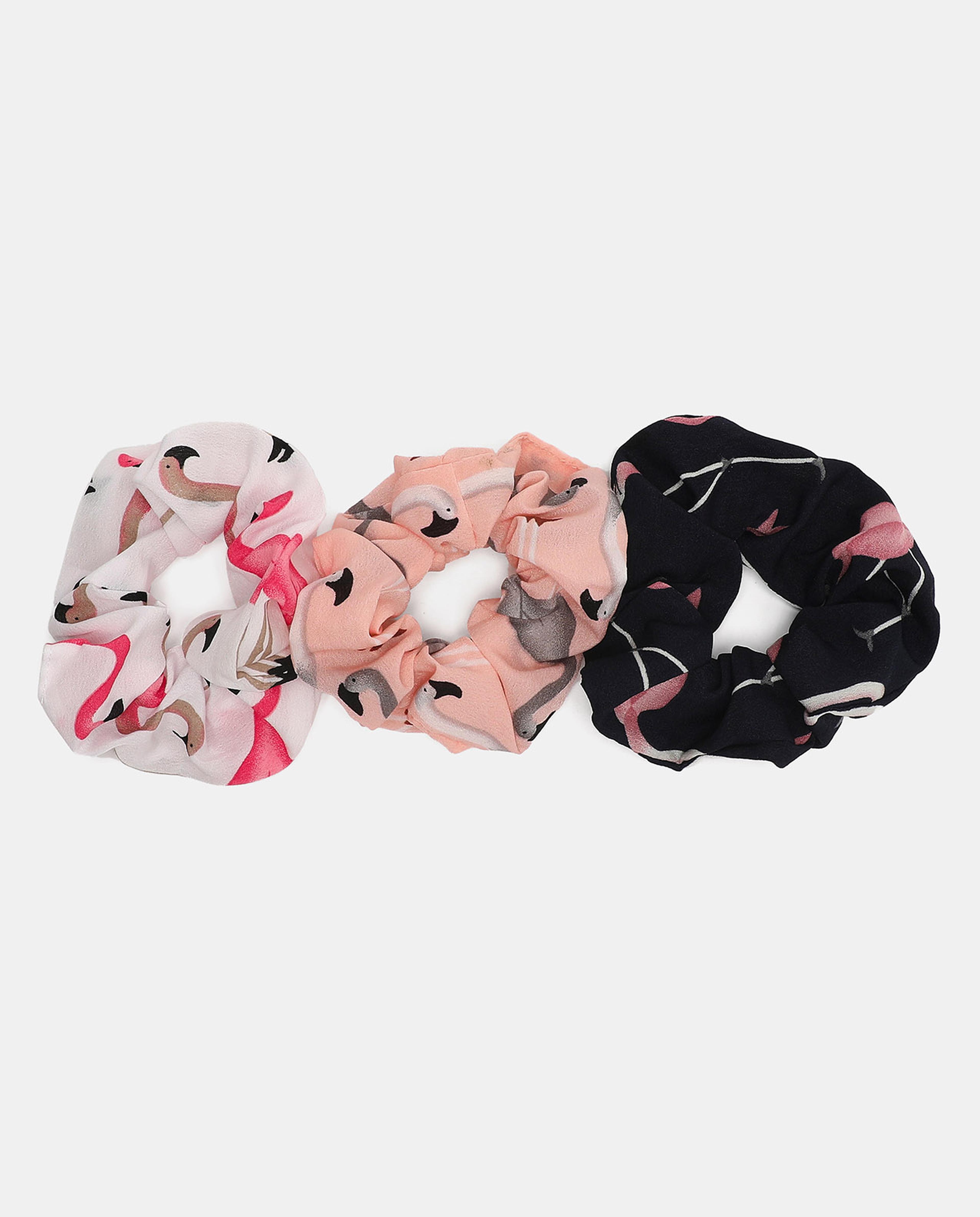 Pack of 3 Scrunchies Buns
