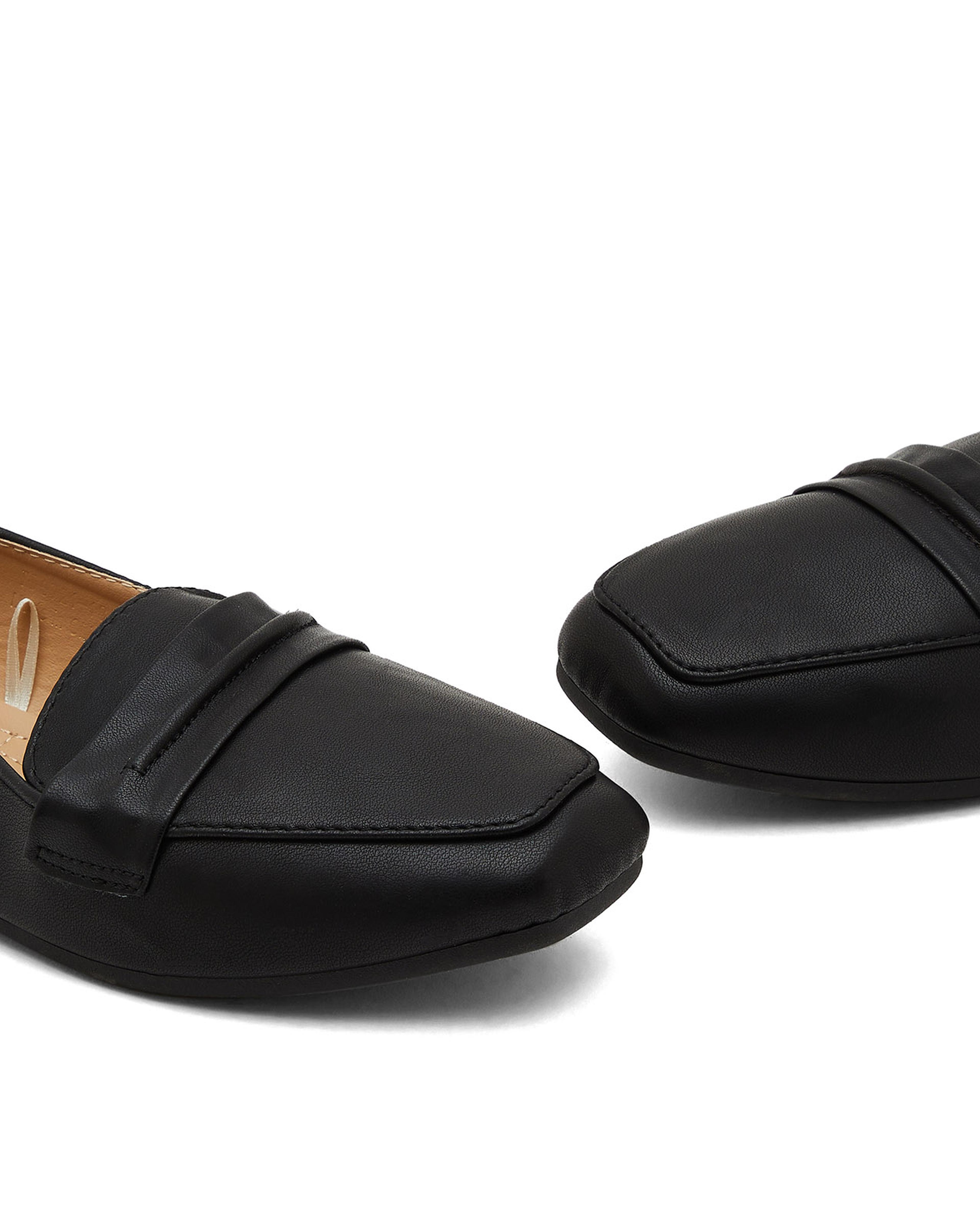 Solid Loafers