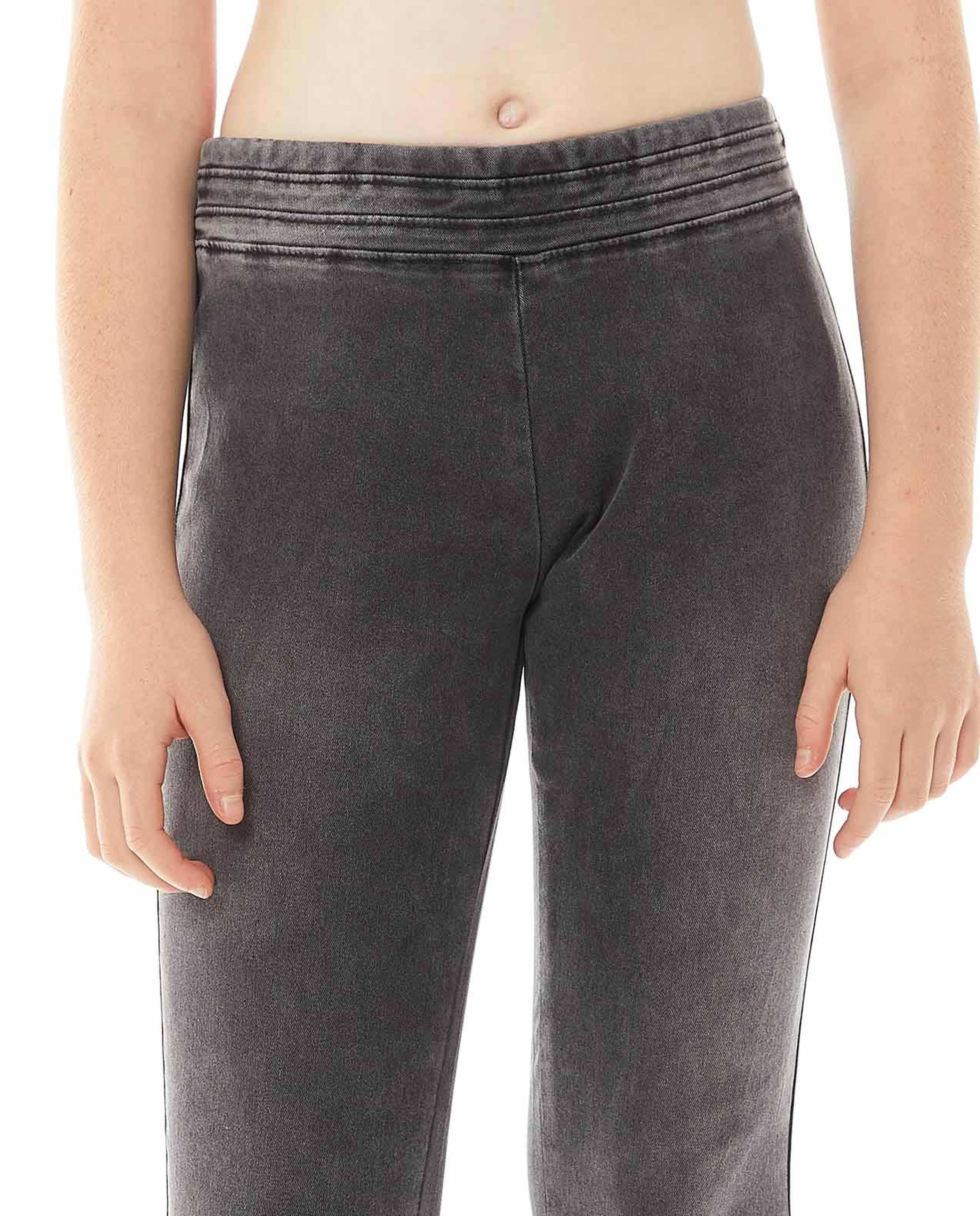 Solid Jeans with Elastic Waistband
