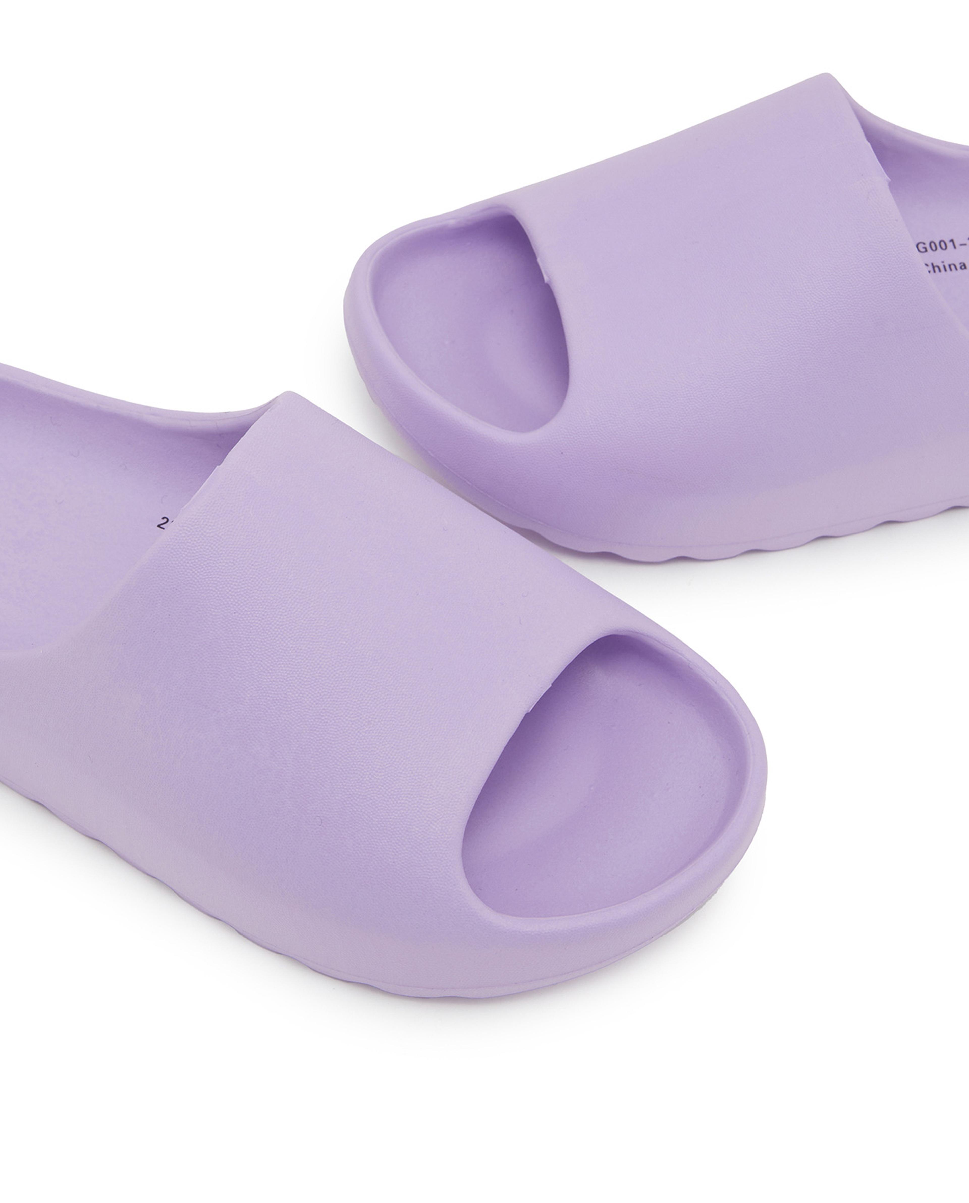 Open-Toe Slides