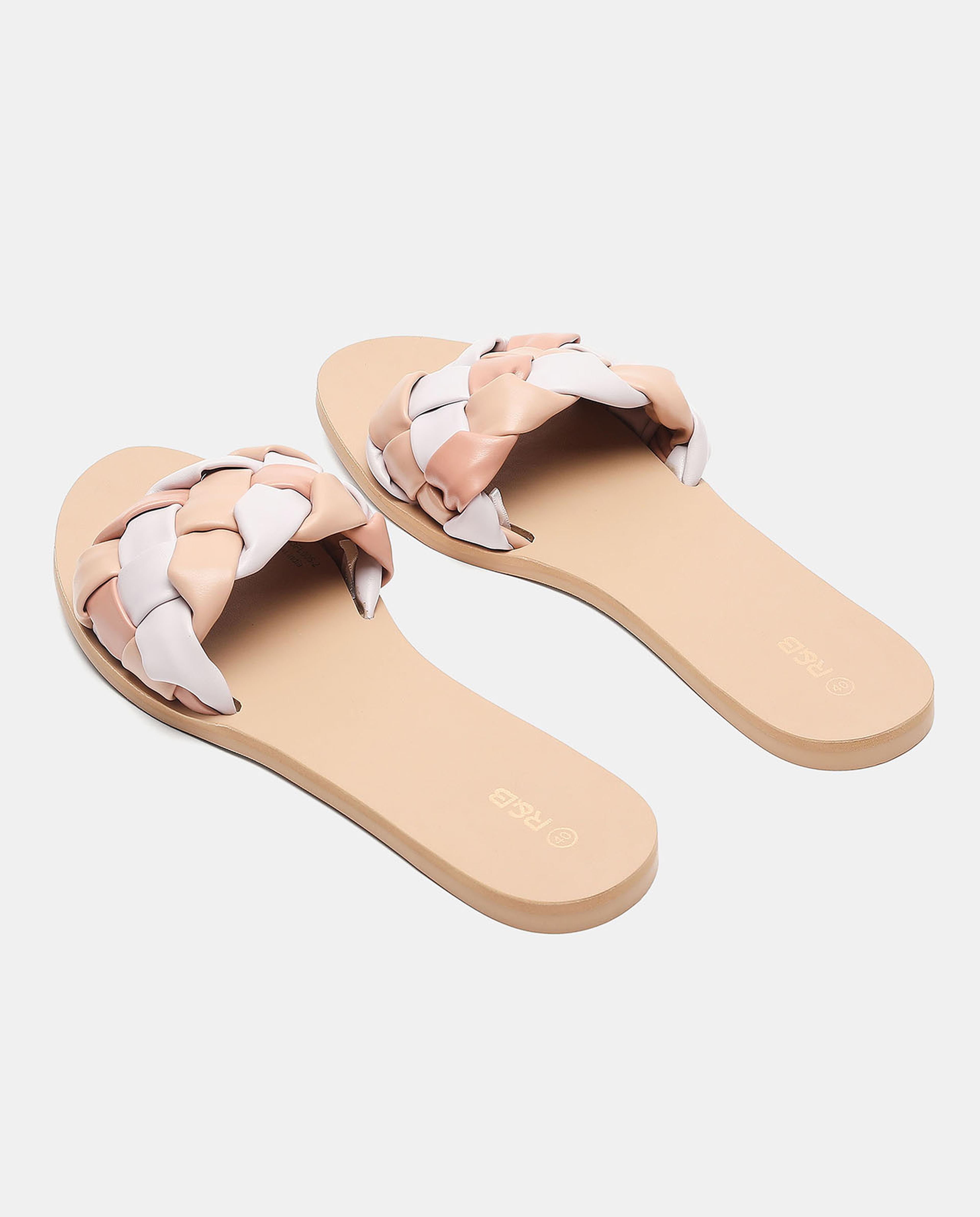 Round Toe Flat Sandals with Weave Pattern Strap