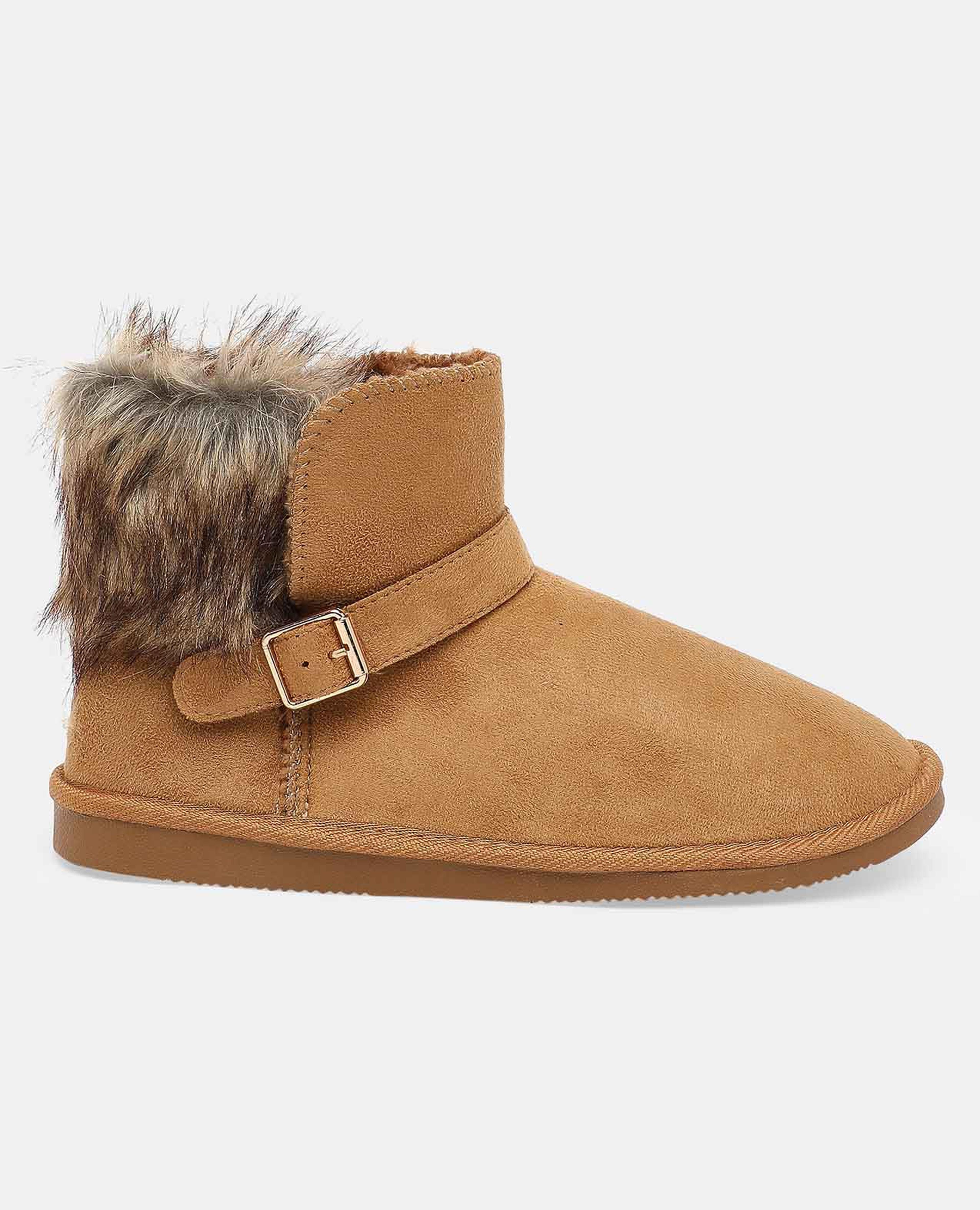 Faux Fur Detailed Ugg Boots