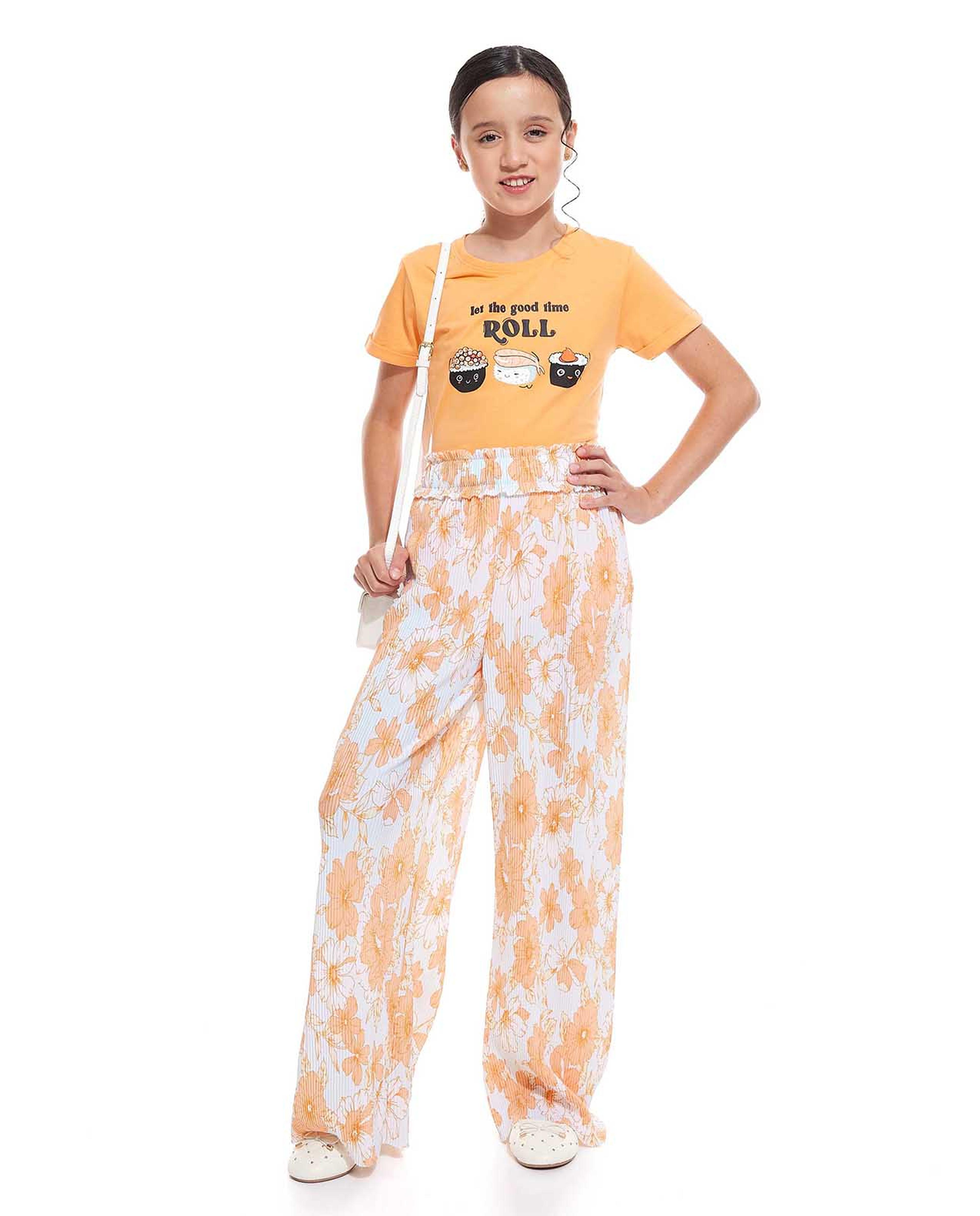 Graphic Print T-Shirt with Crew Neck and Short Sleeves