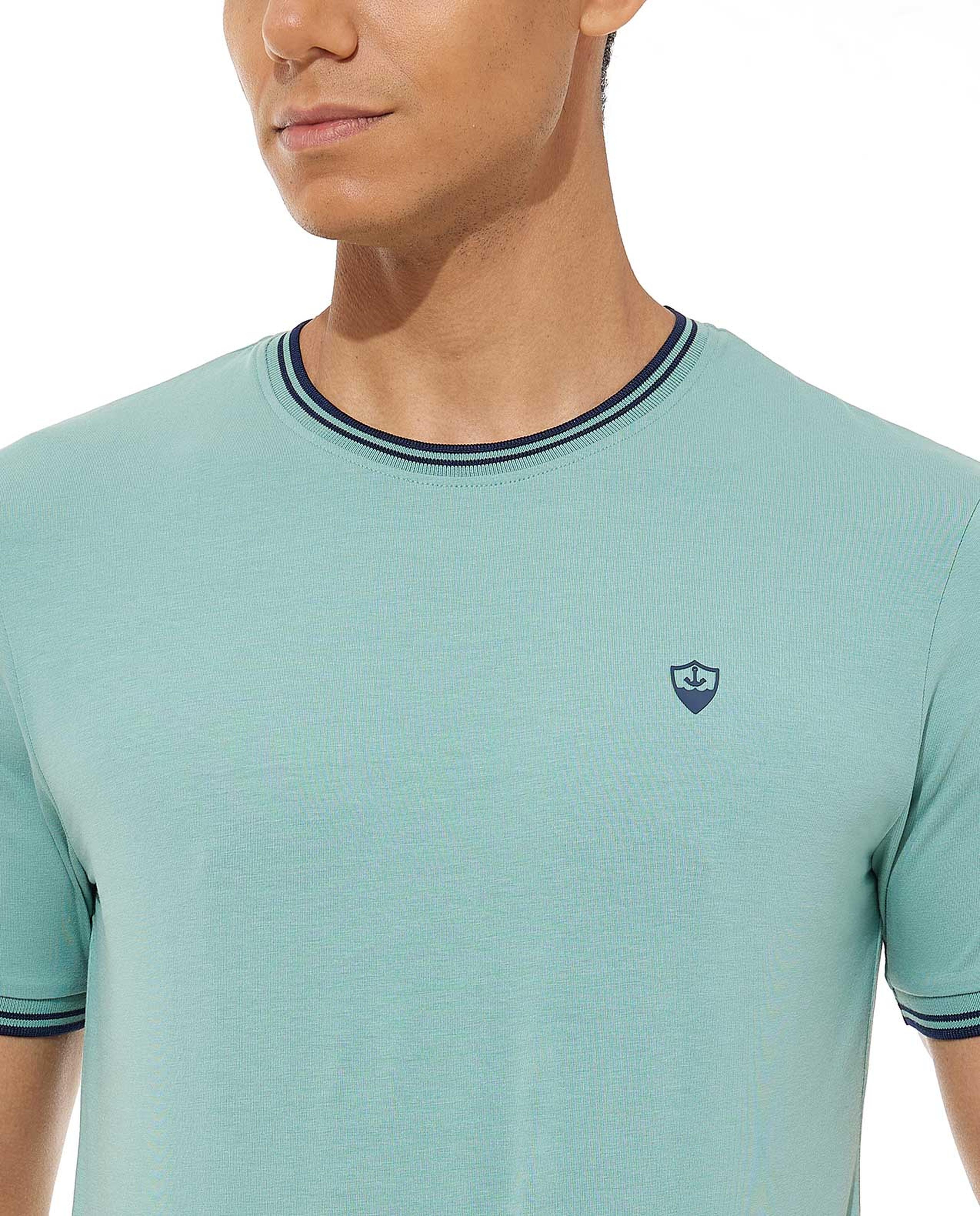 Solid T-Shirt with Crew Neck and Short Sleeves