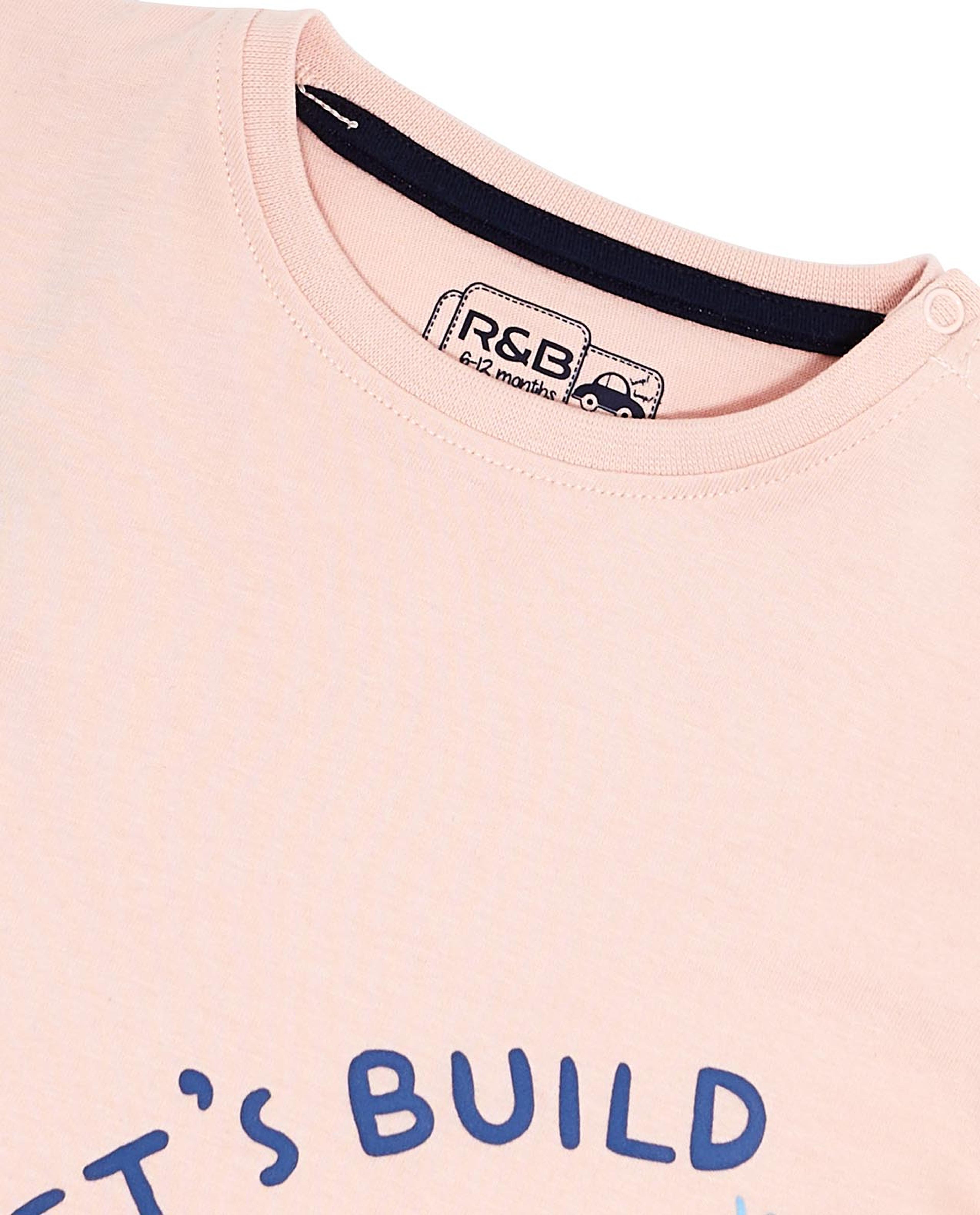 Graphic Print T-Shirt with Crew Neck and Short Sleeves
