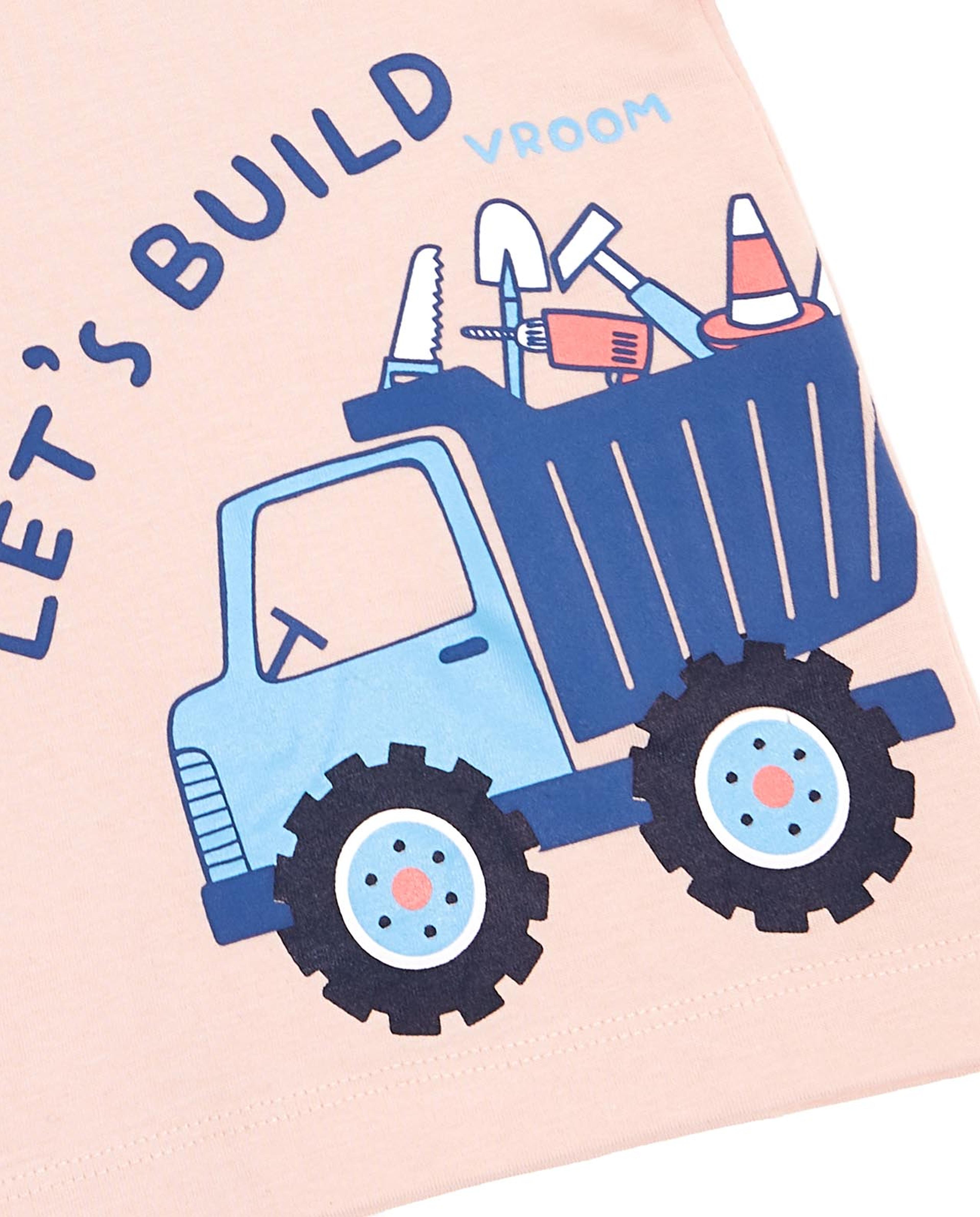 Graphic Print T-Shirt with Crew Neck and Short Sleeves