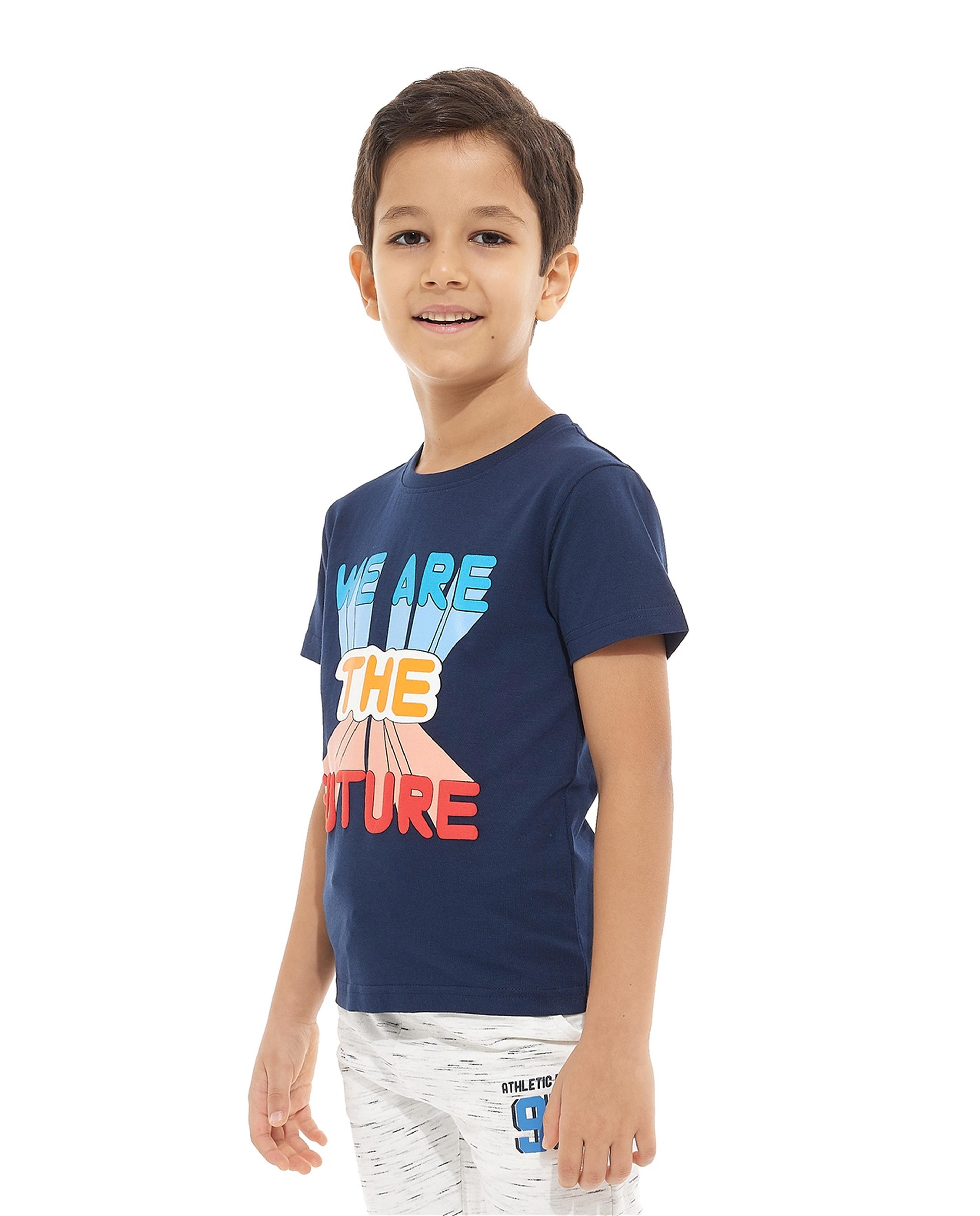 Graphic Print T-Shirt with Crew Neck and Short Sleeves
