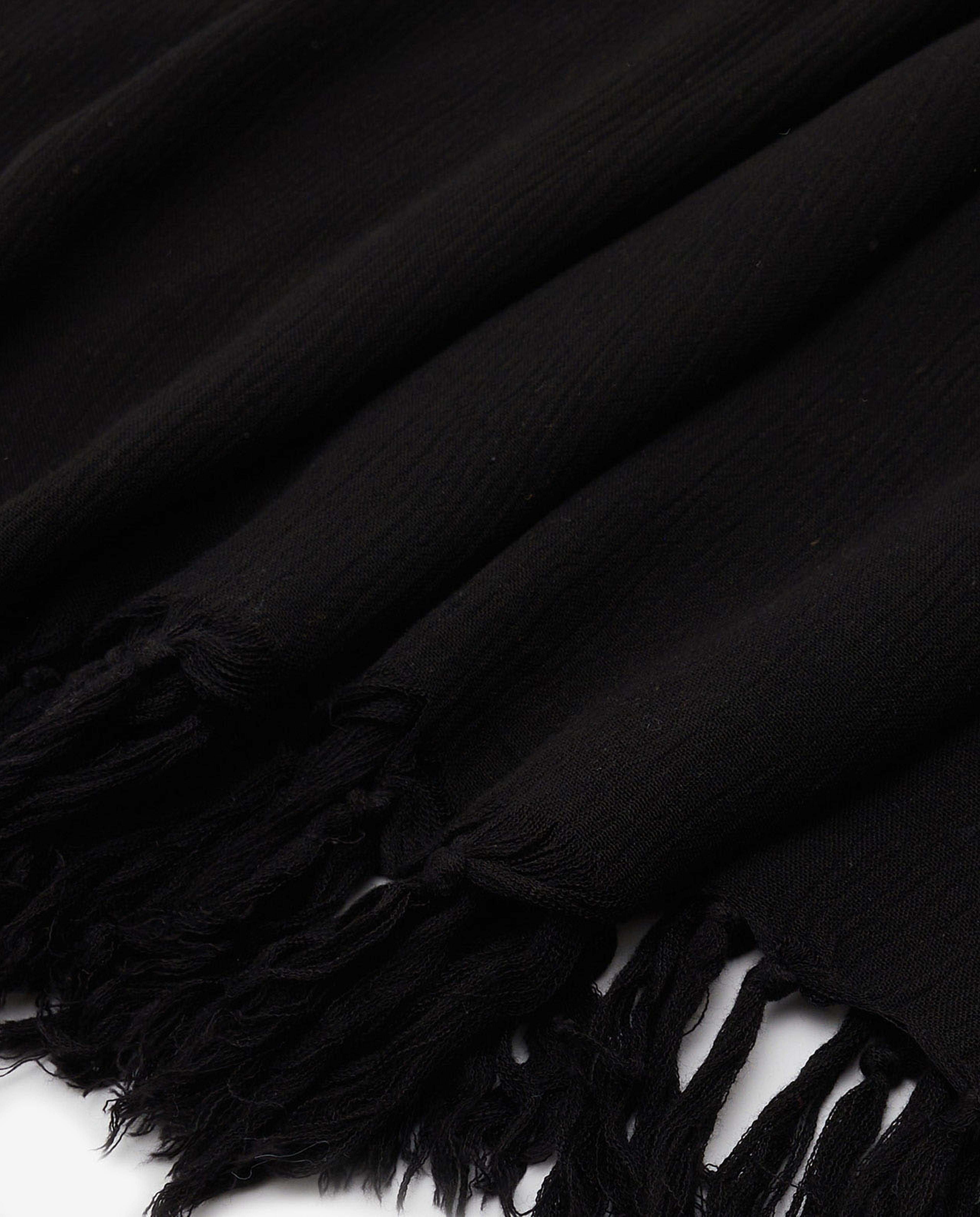 Crinkle Tasseled Scarf