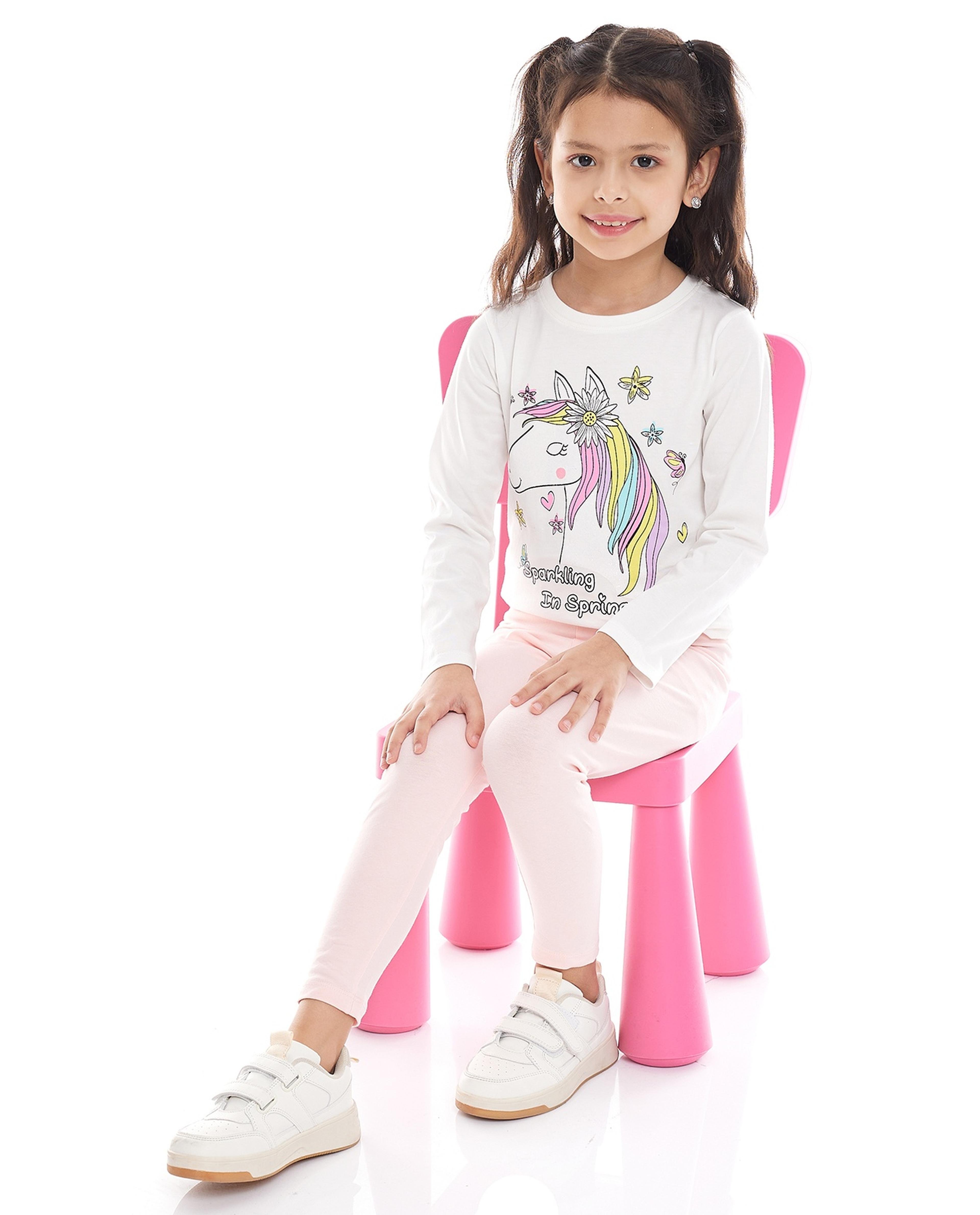 Unicorn Print T-Shirt with Crew Neck and Long Sleeves