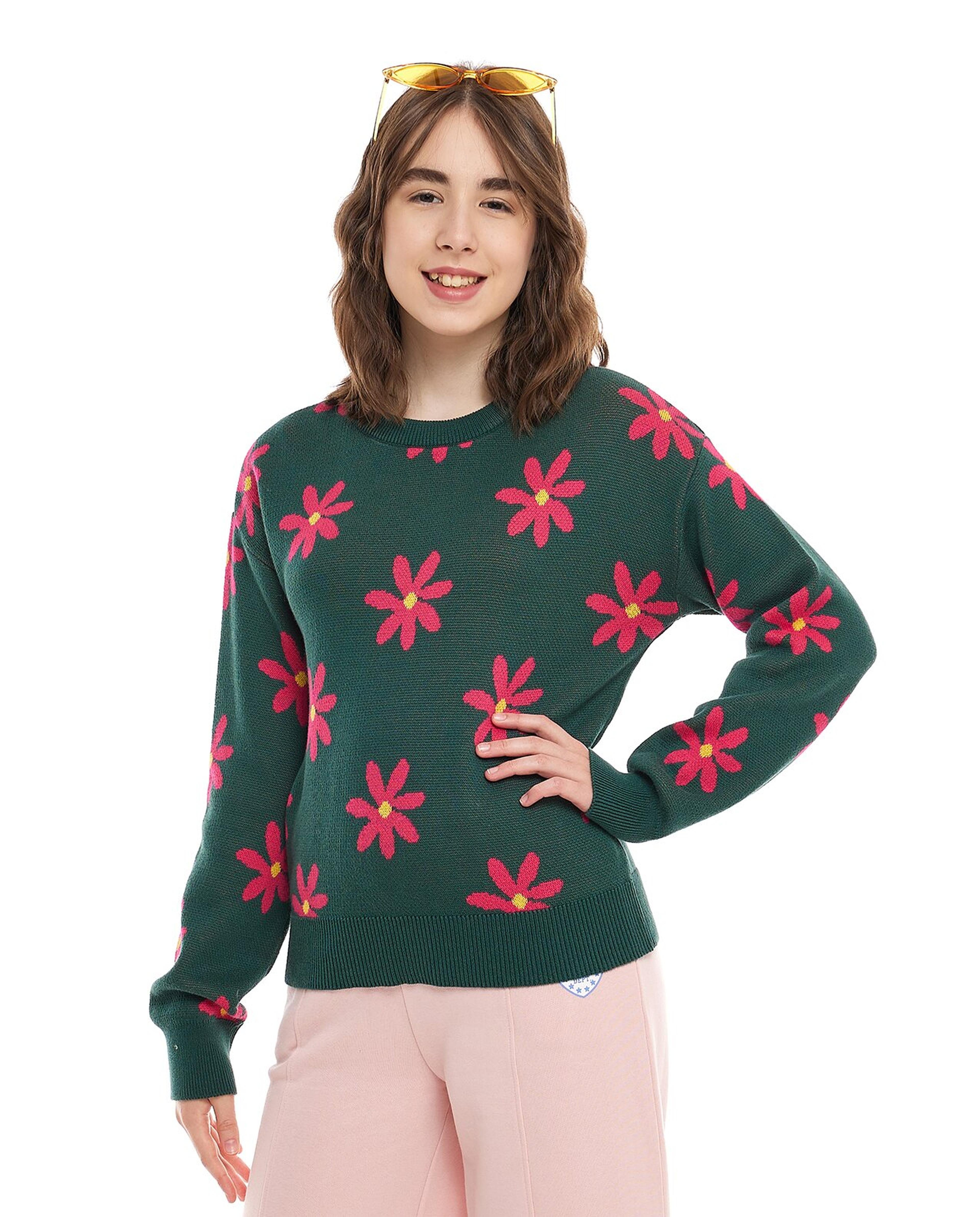 Floral Patterned Sweater with Crew Neck and Long Sleeves