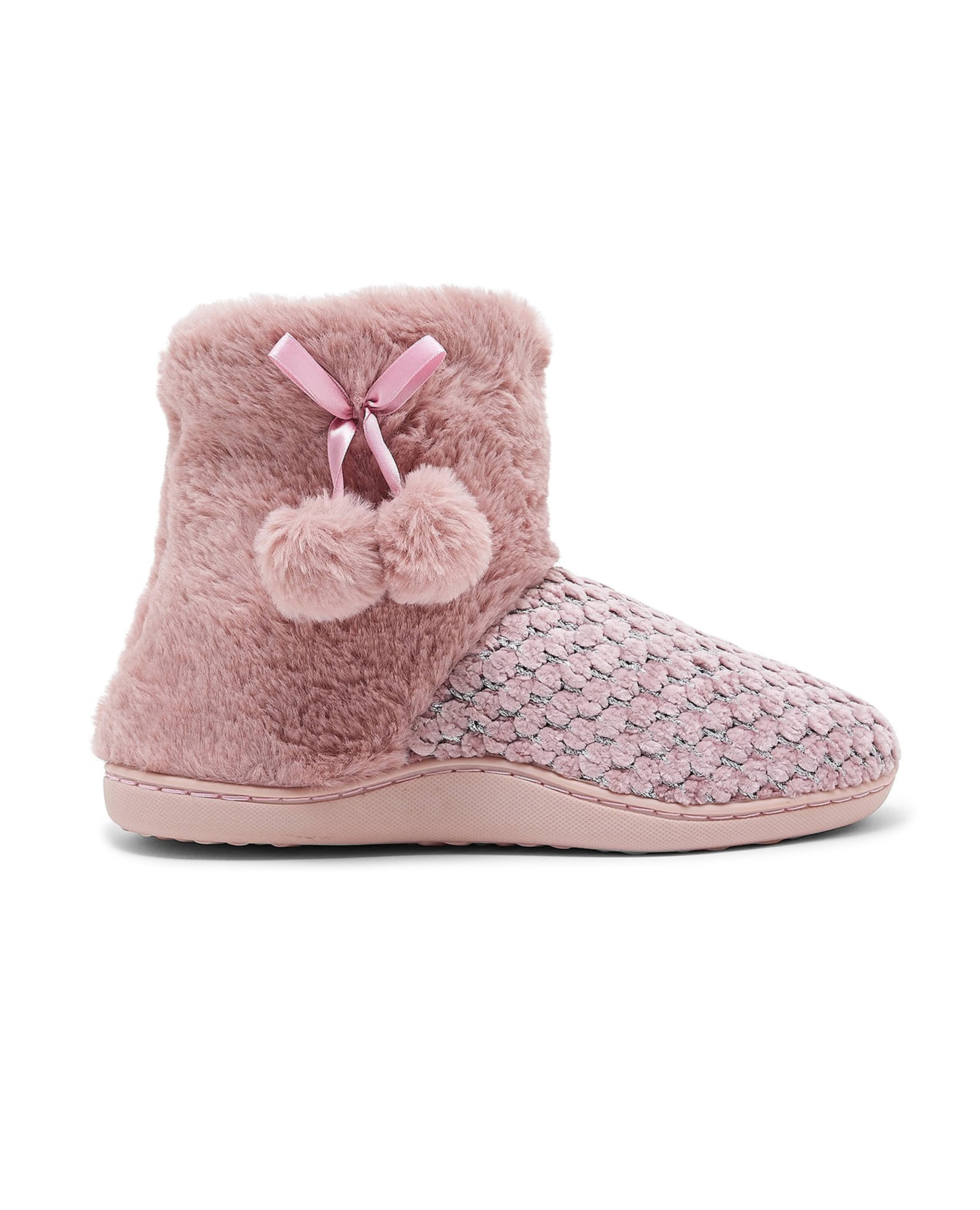 Buy Donati Bedroom Slippers, Pom Pom Design, Pink, Polyester at the best  price on Saturday, March 9, 2024 at 8:08 pm +0530 with latest offers in  India. Get Free Shipping on Prepaid