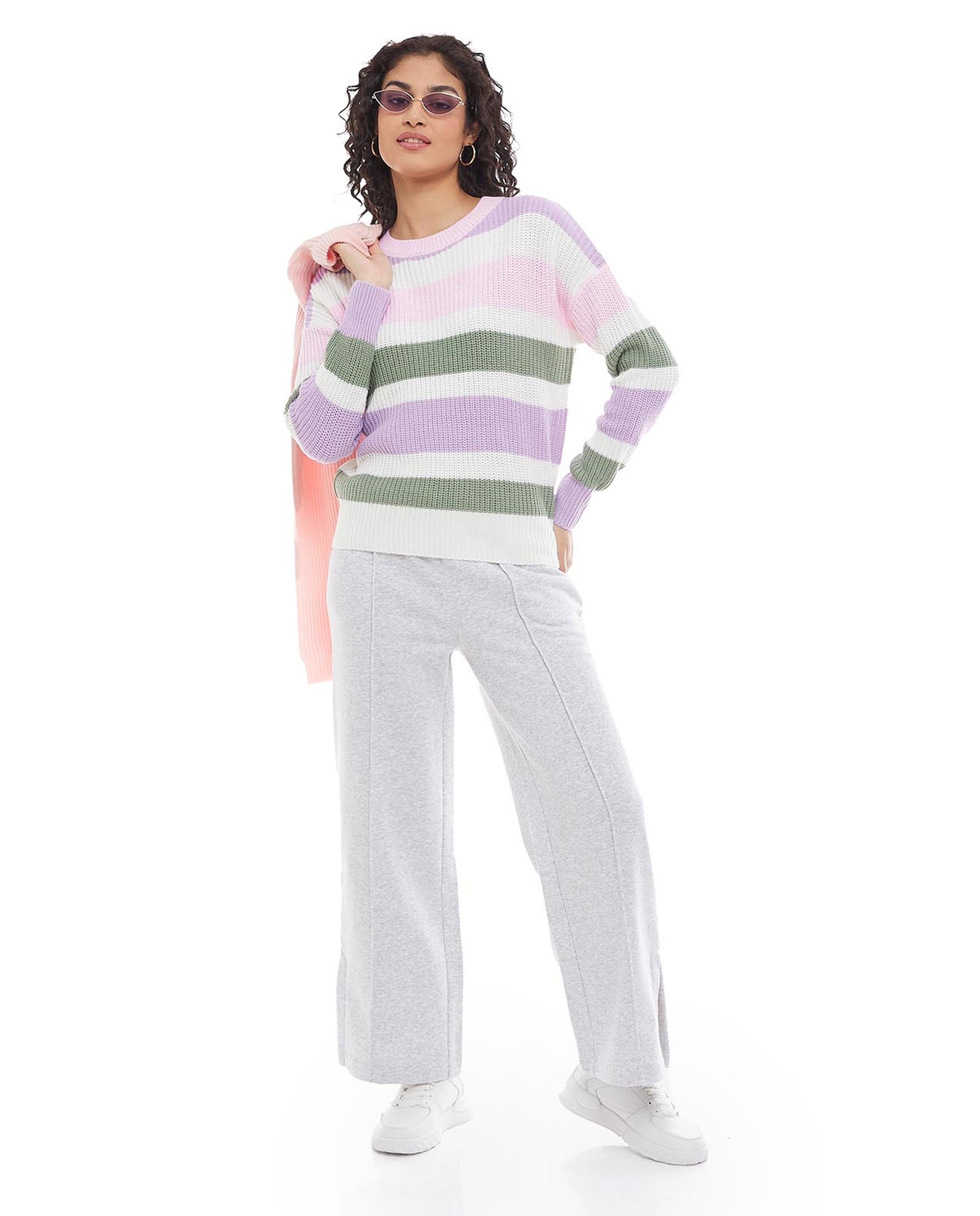 Color Block Sweater with Crew Neck and Long Sleeves