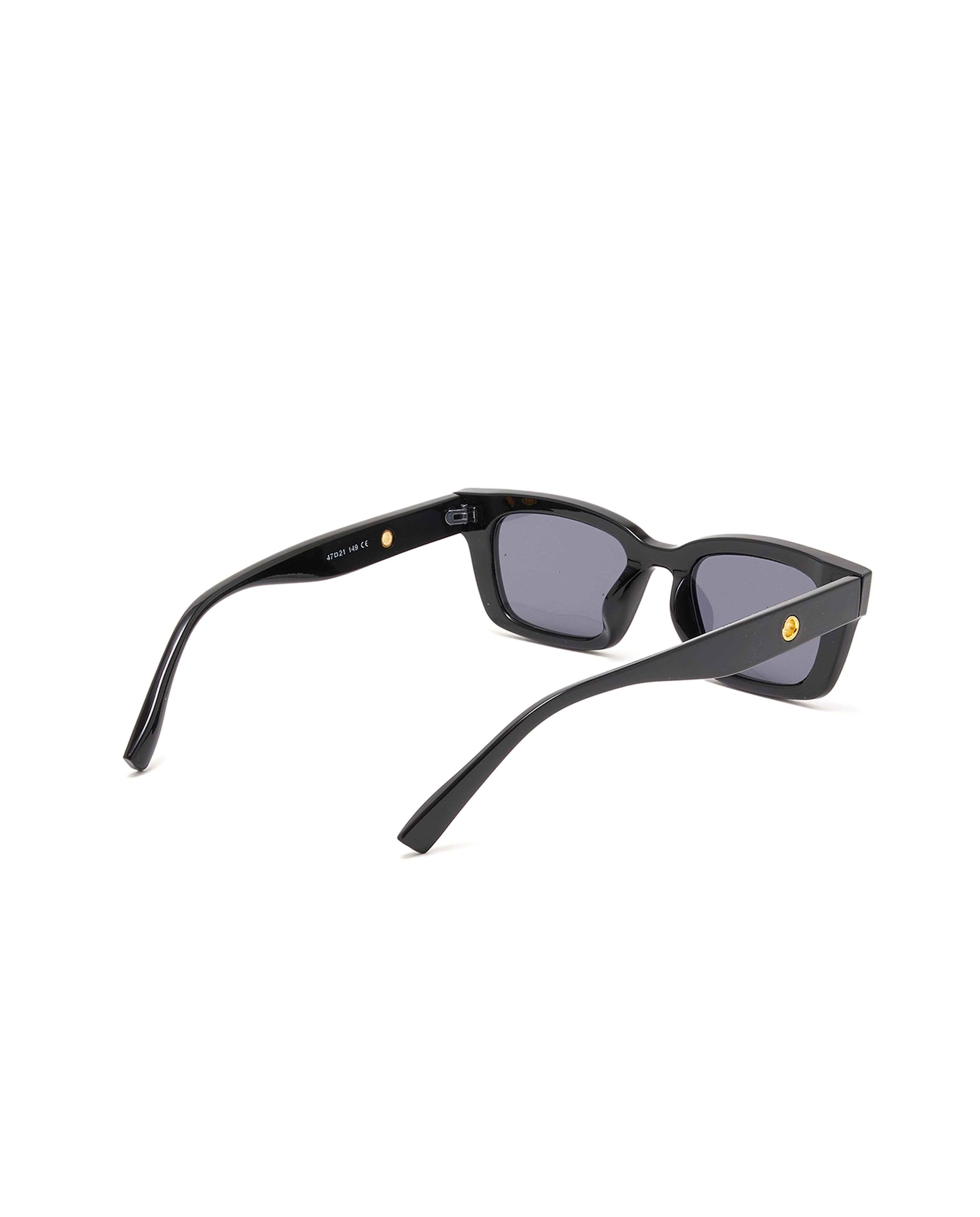 نظارات شمسية واي فارير