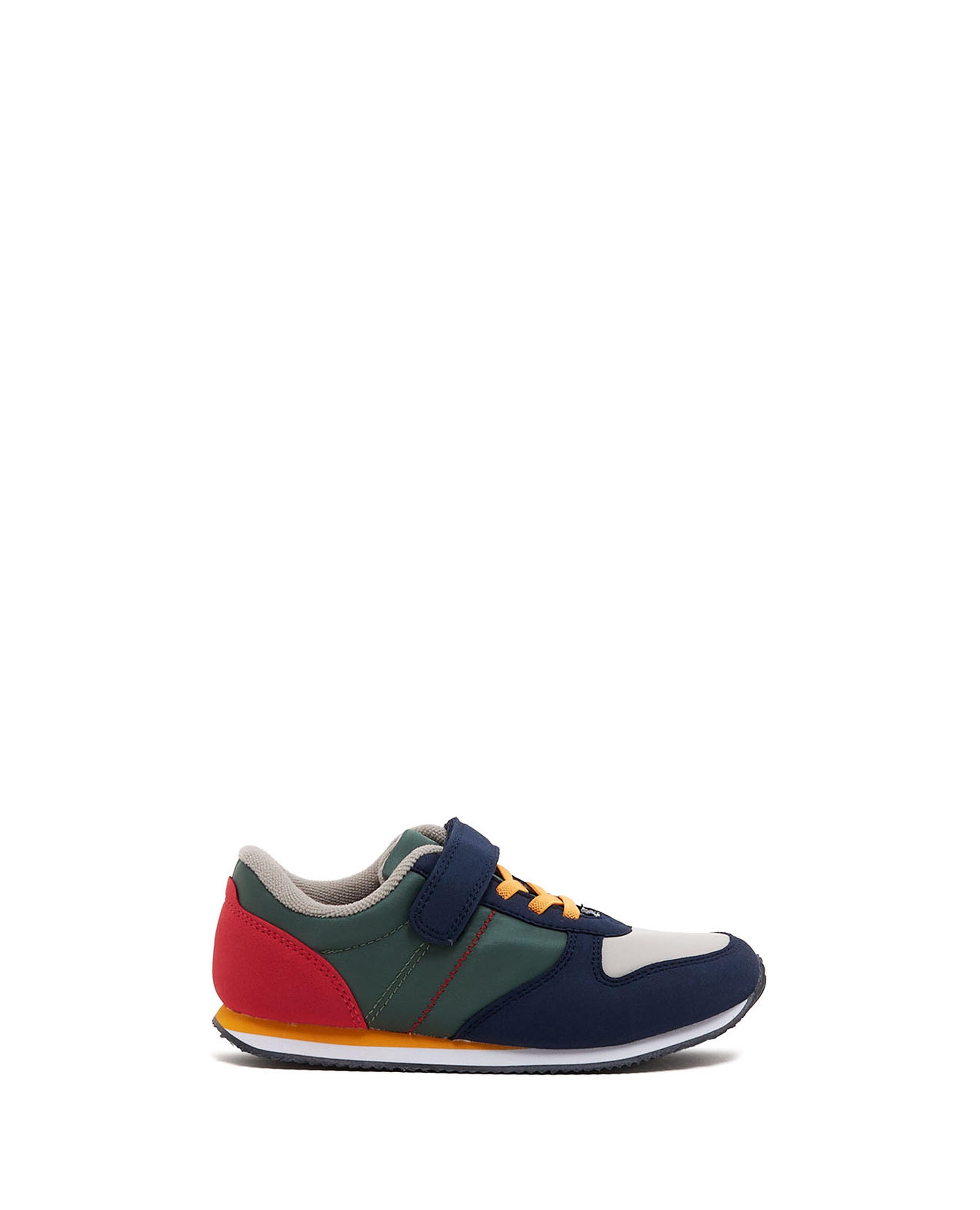 حذاء رياضي فليكرو بألوان متناسقة