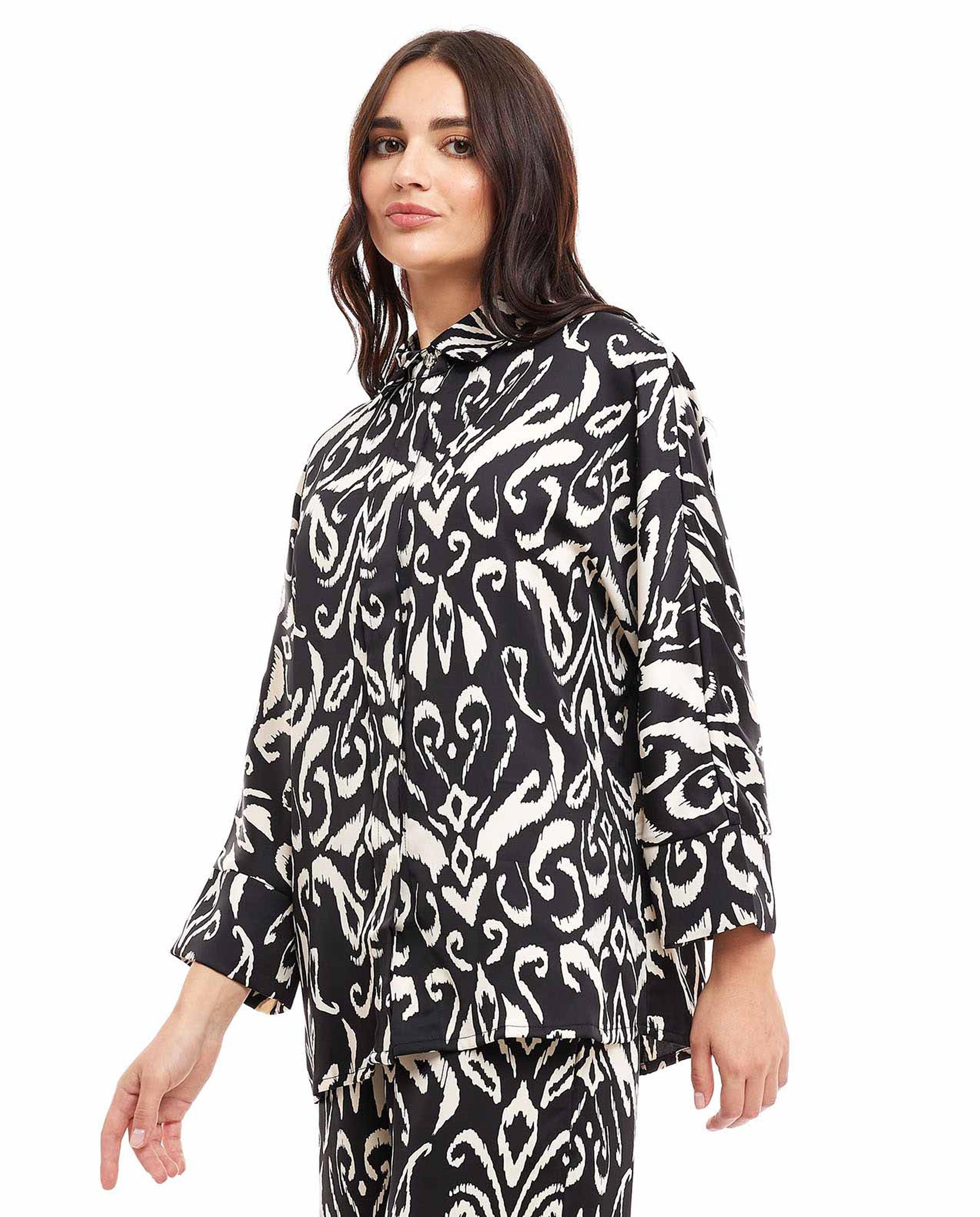 Patterned Tunic with Spread Collar and Long Sleeves