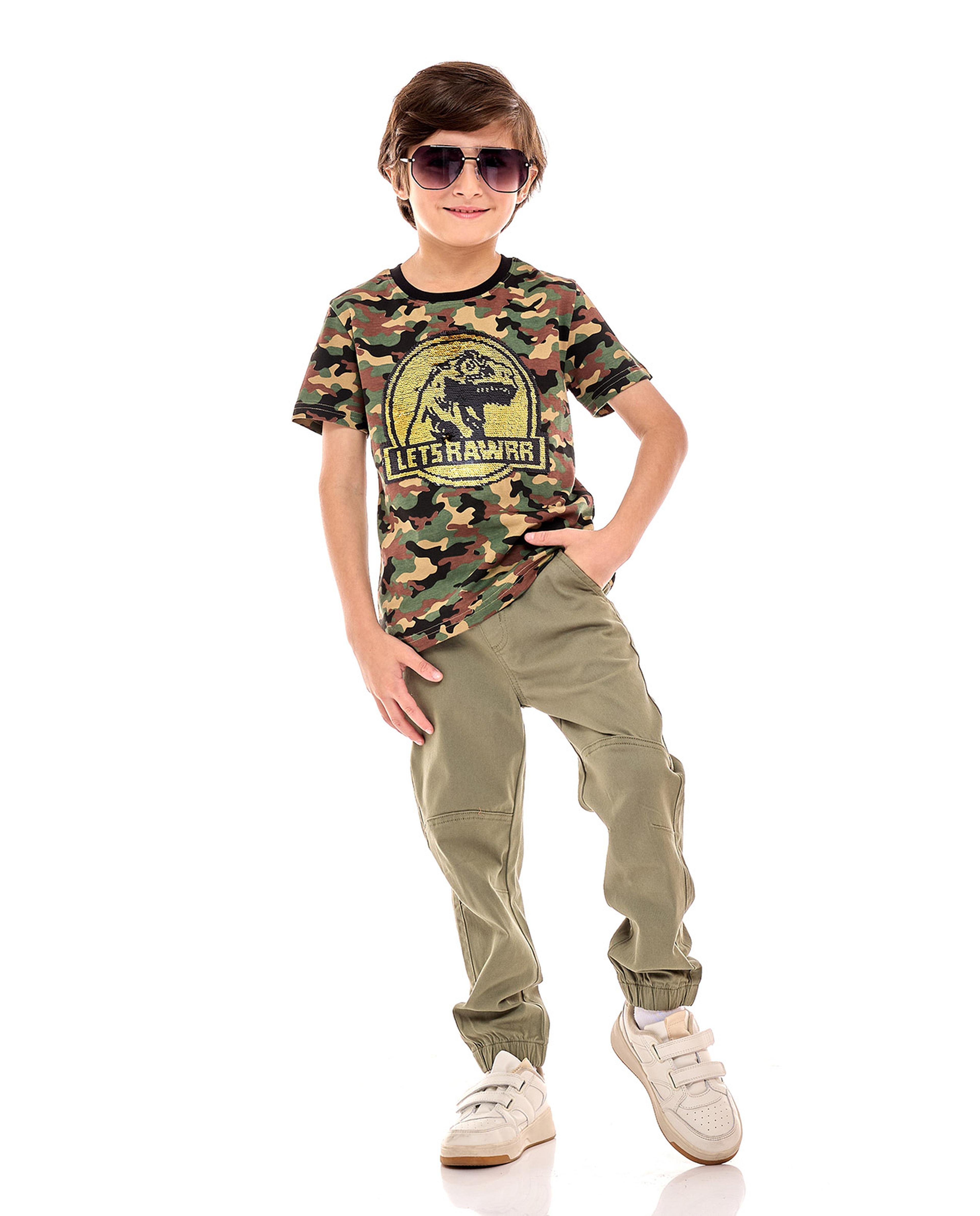 Camouflage Print T-Shirt with Crew Neck and Short Sleeves