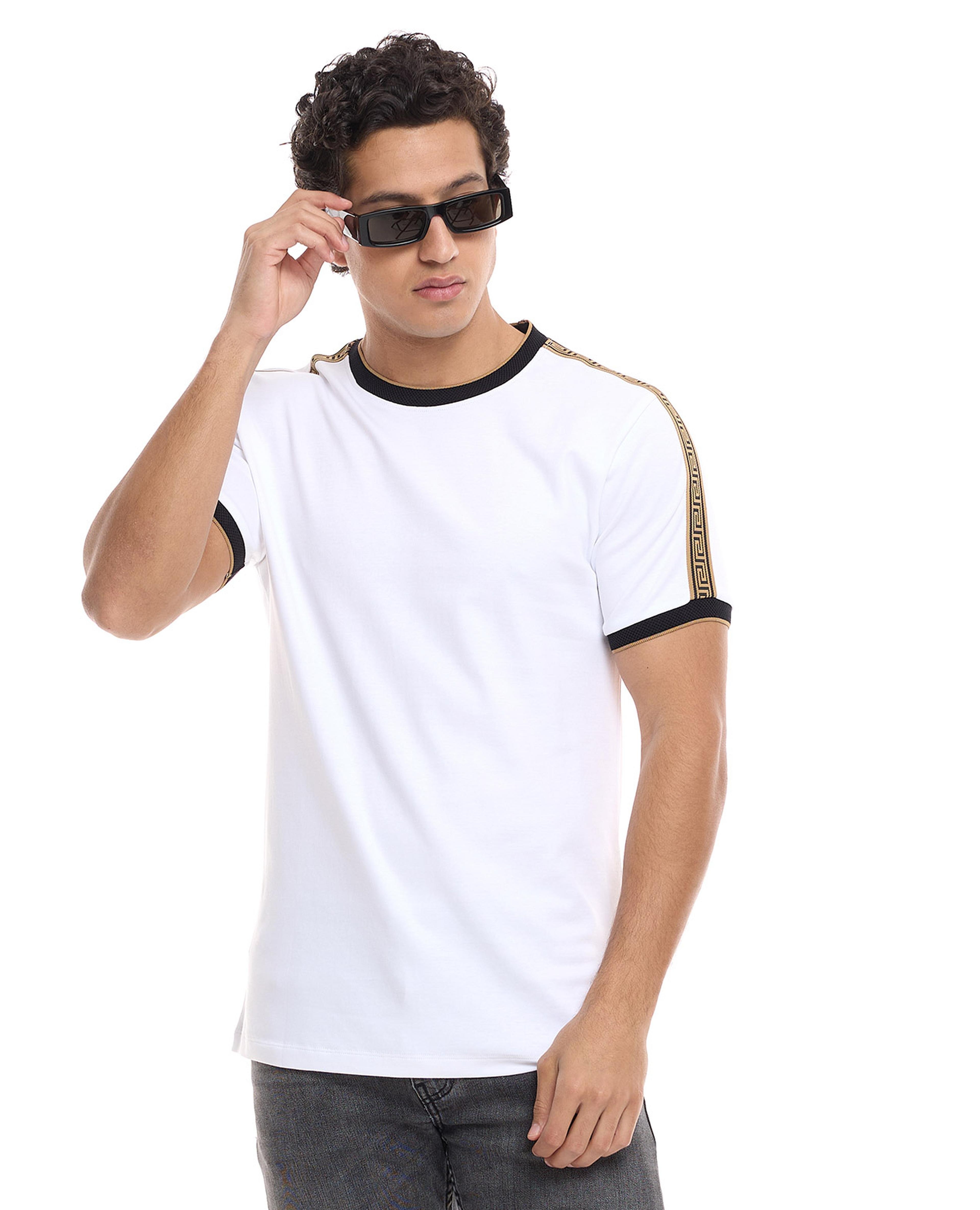 Contrast Tape T-Shirt with Crew Neck and Short Sleeves