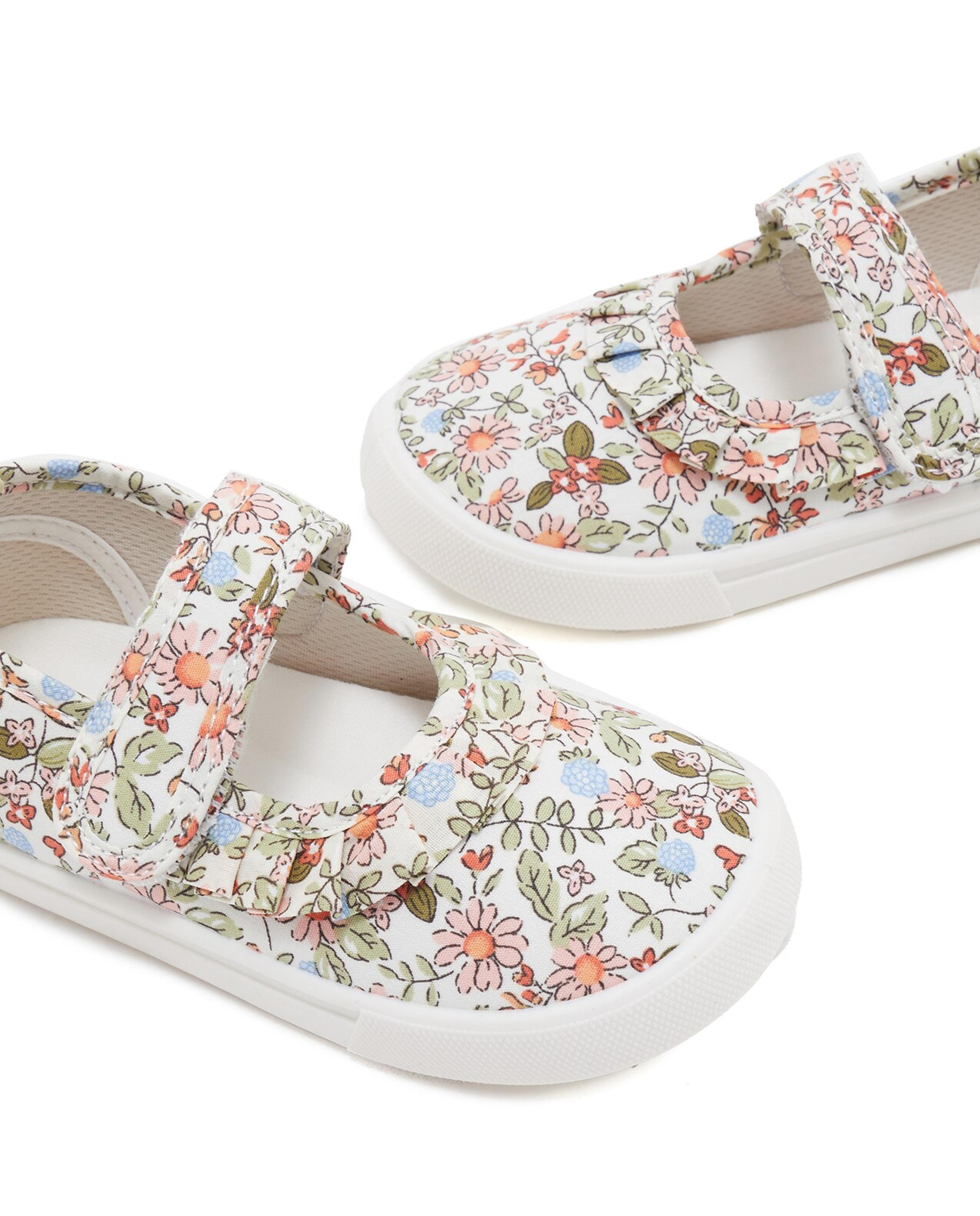 Printed Velcro Casual Shoes