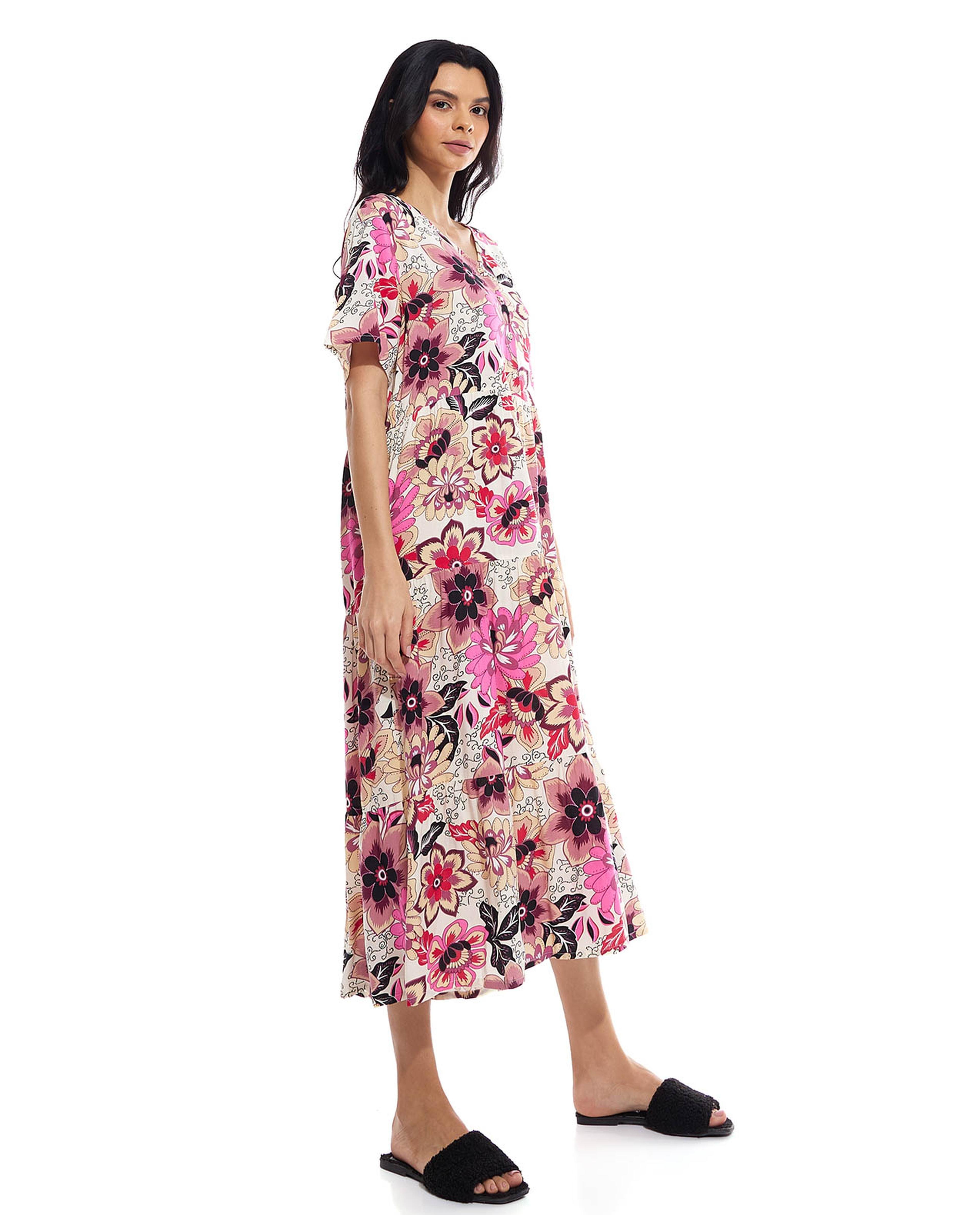 Floral Patterned Nightgown with V-Neck and Short Sleeves