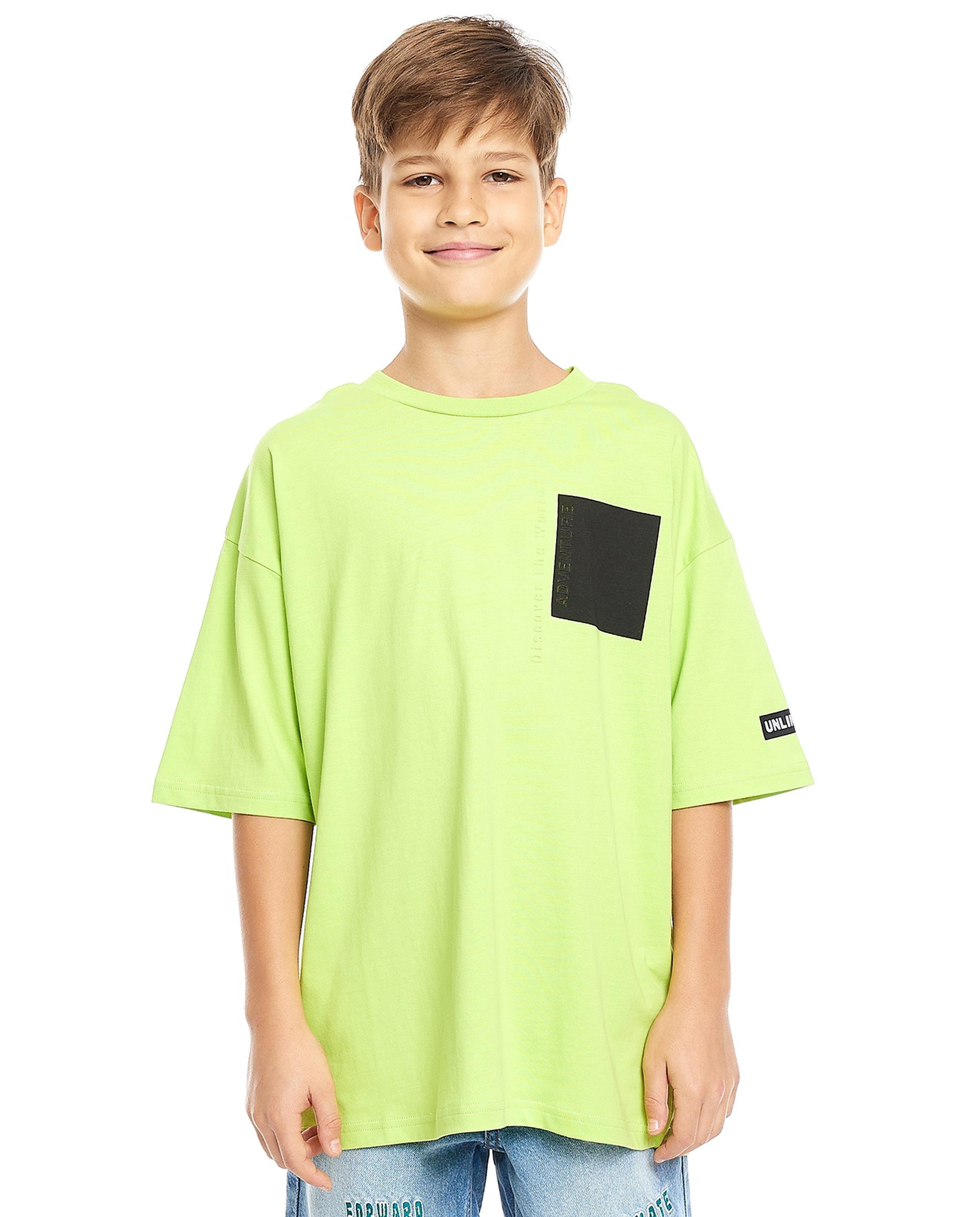 Patch Detail Oversized T-Shirt with Crew Neck and Short Sleeves