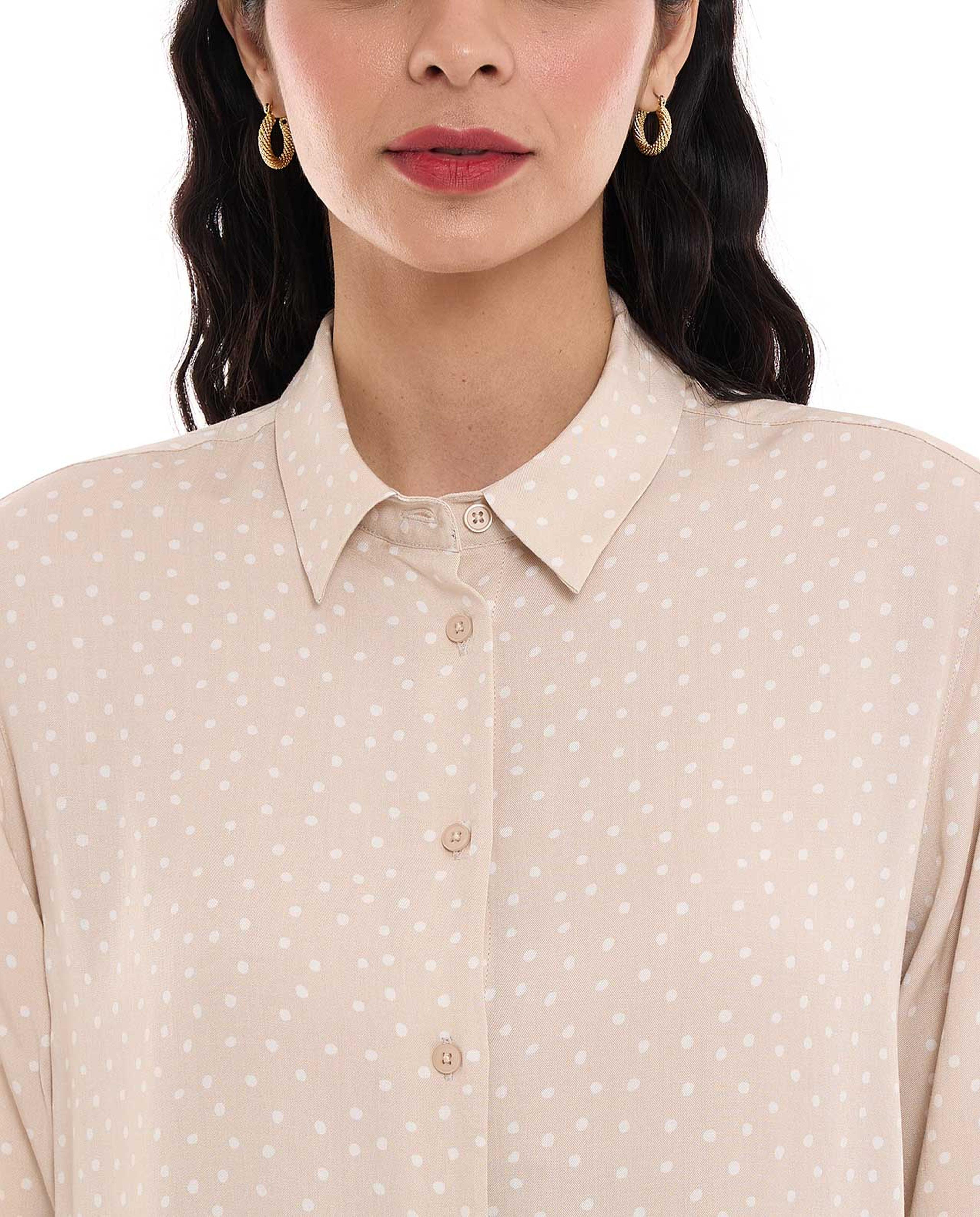Polka Dots Shirt with Classic Collar and Long Sleeves