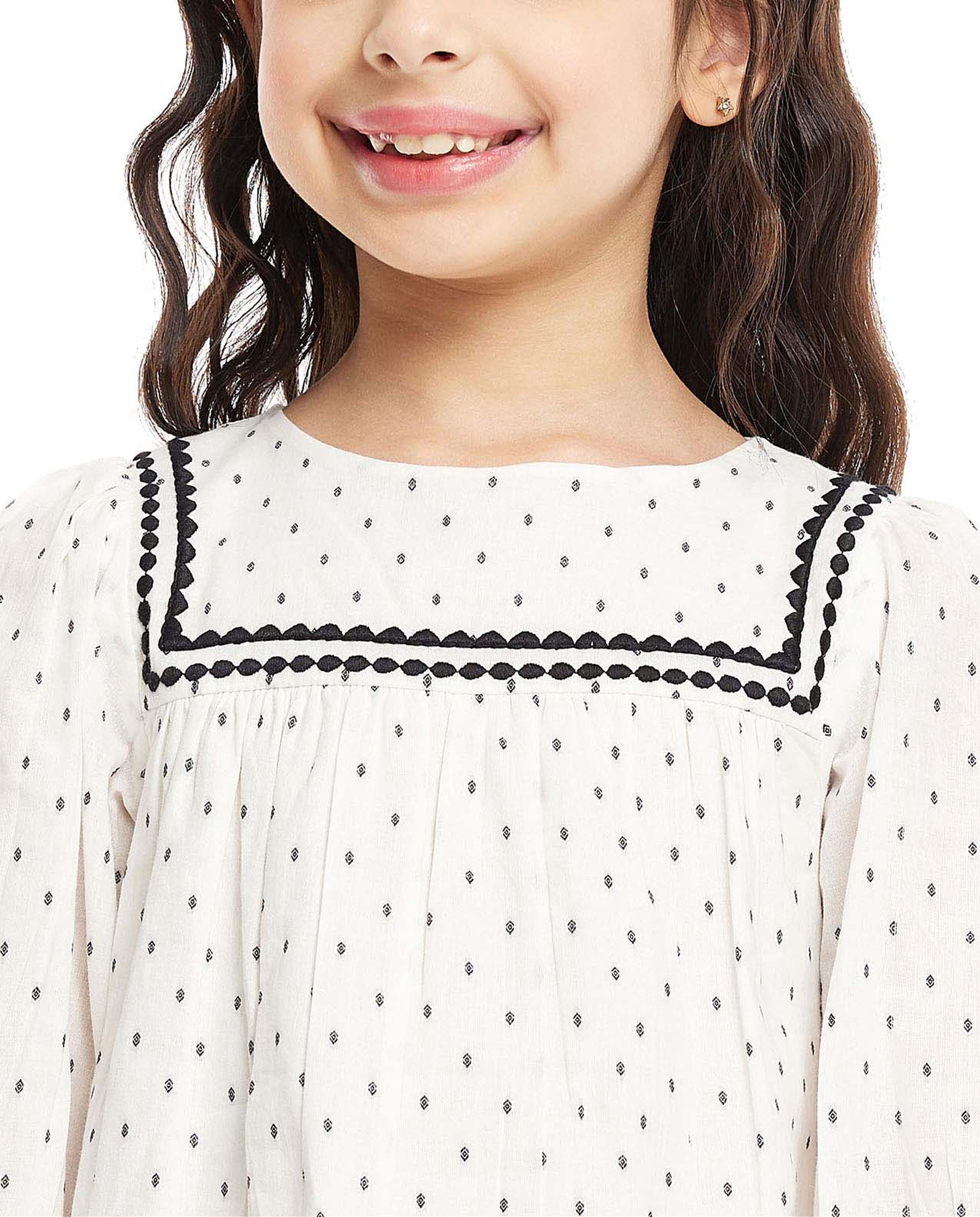 Polka Dots Top with Crew Neck and Long Sleeves