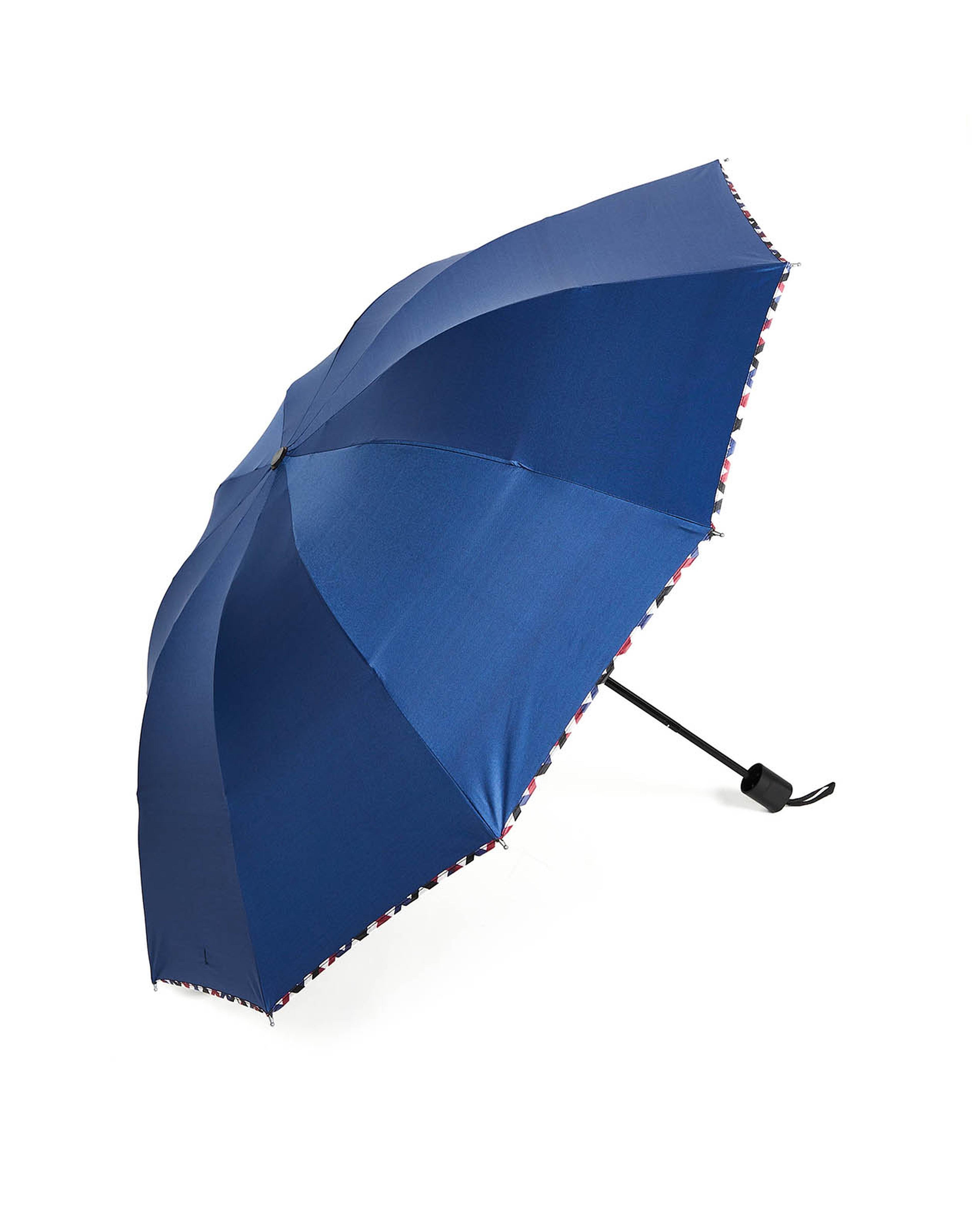 Umbrella with Contrast Trim