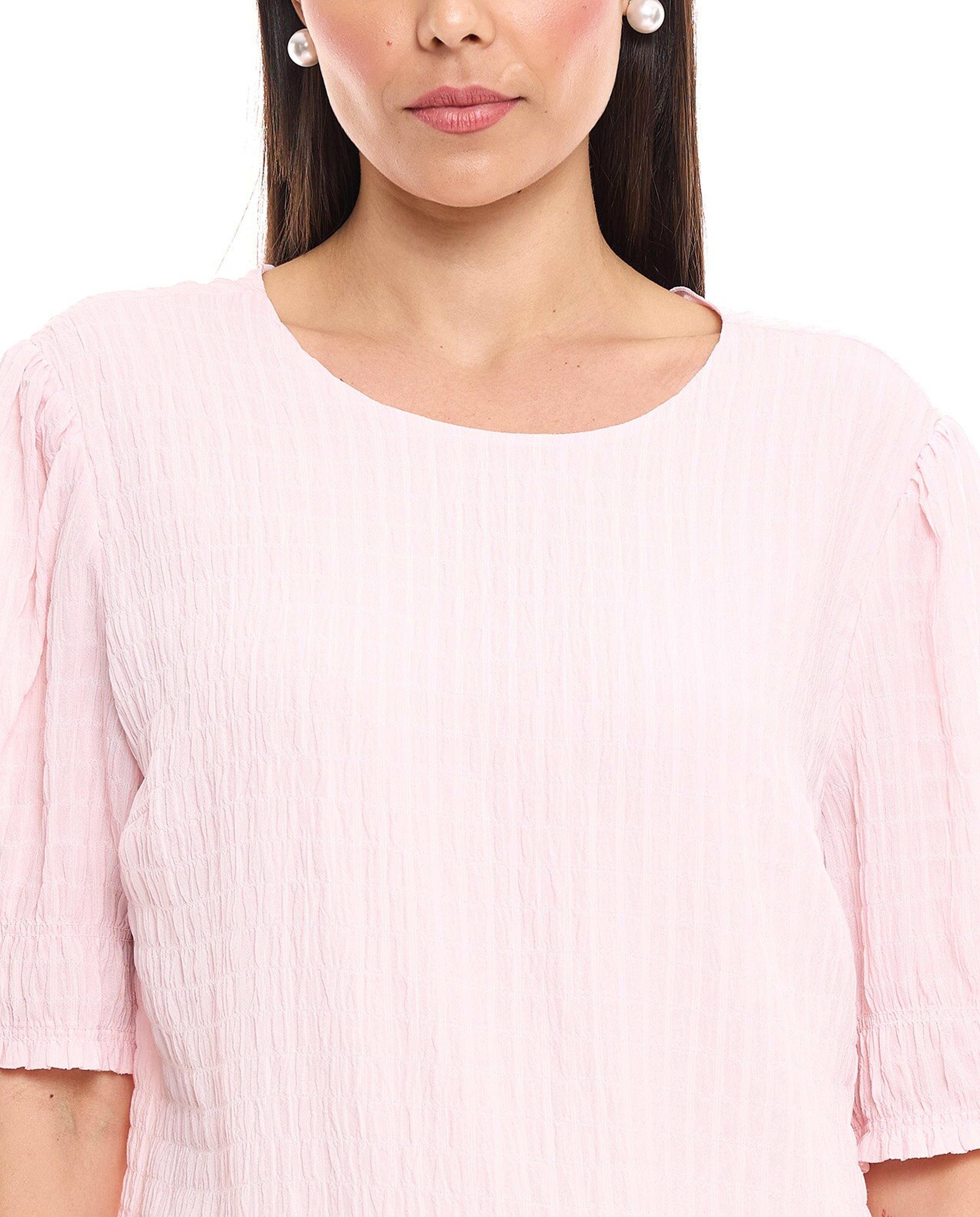 Crinkled Top with Crew Neck and Short Sleeves
