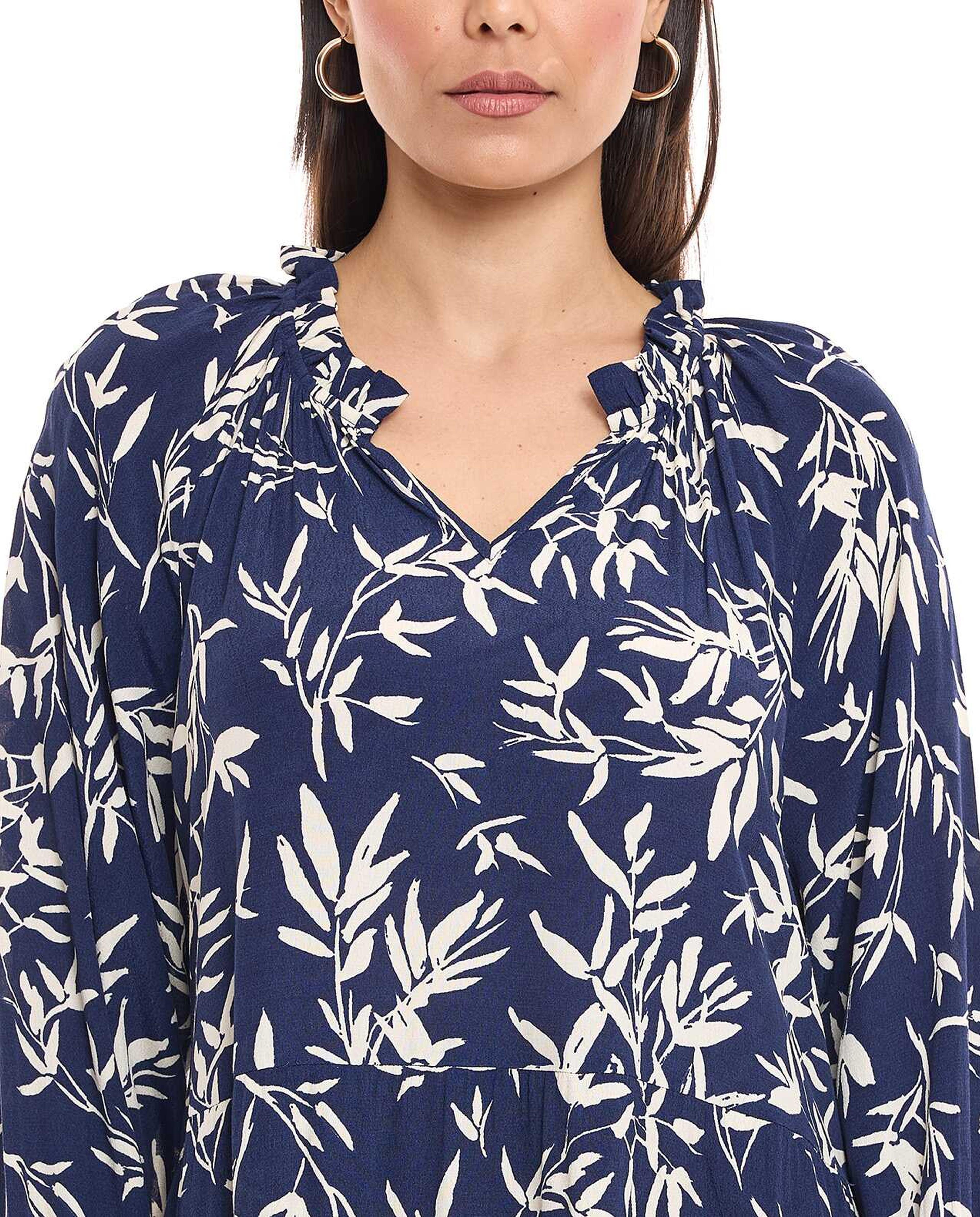 Floral Print A-Line Dress with V-Neck and Puff Sleeves