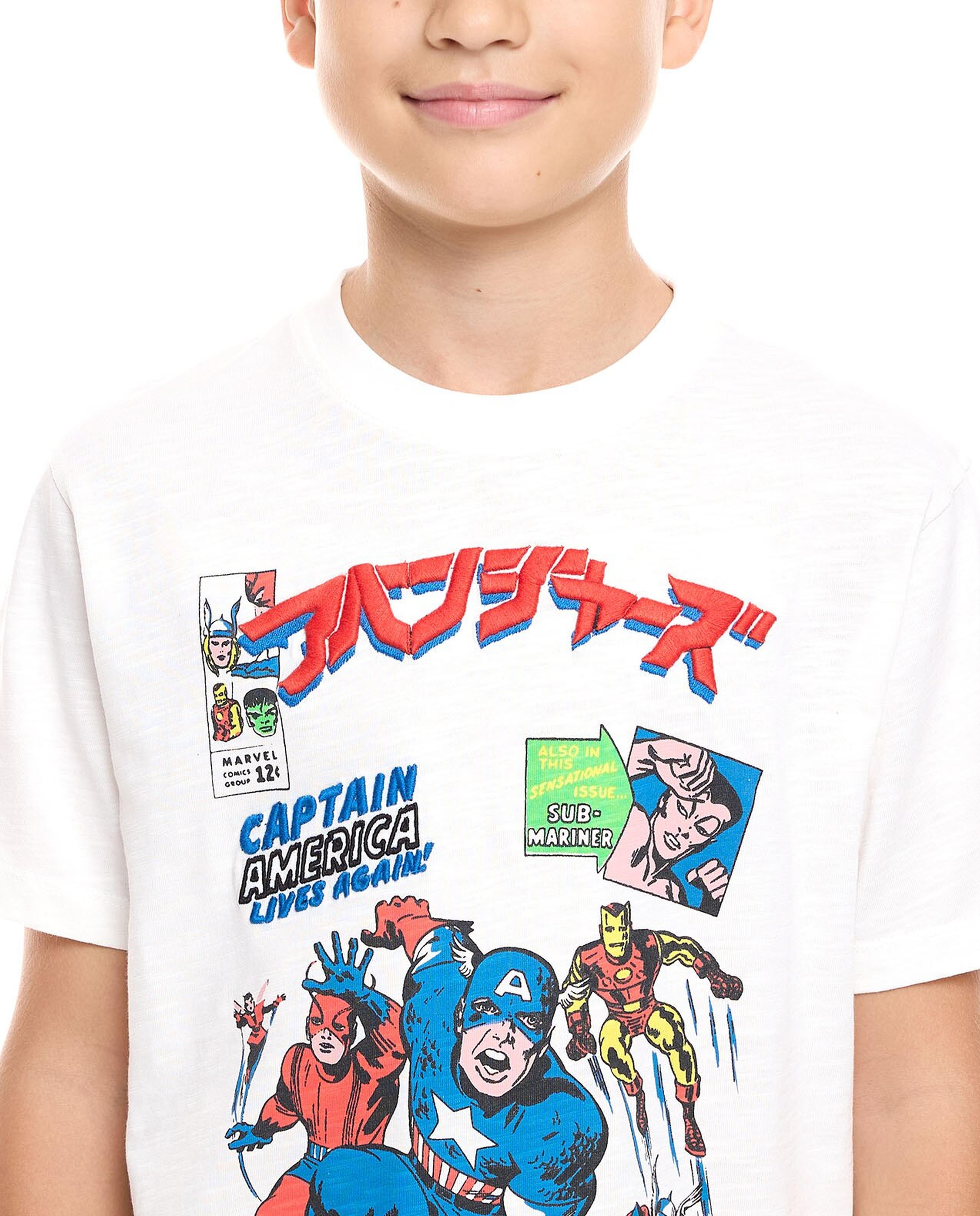 Captain America Print T-Shirt with Crew Neck and Short Sleeves