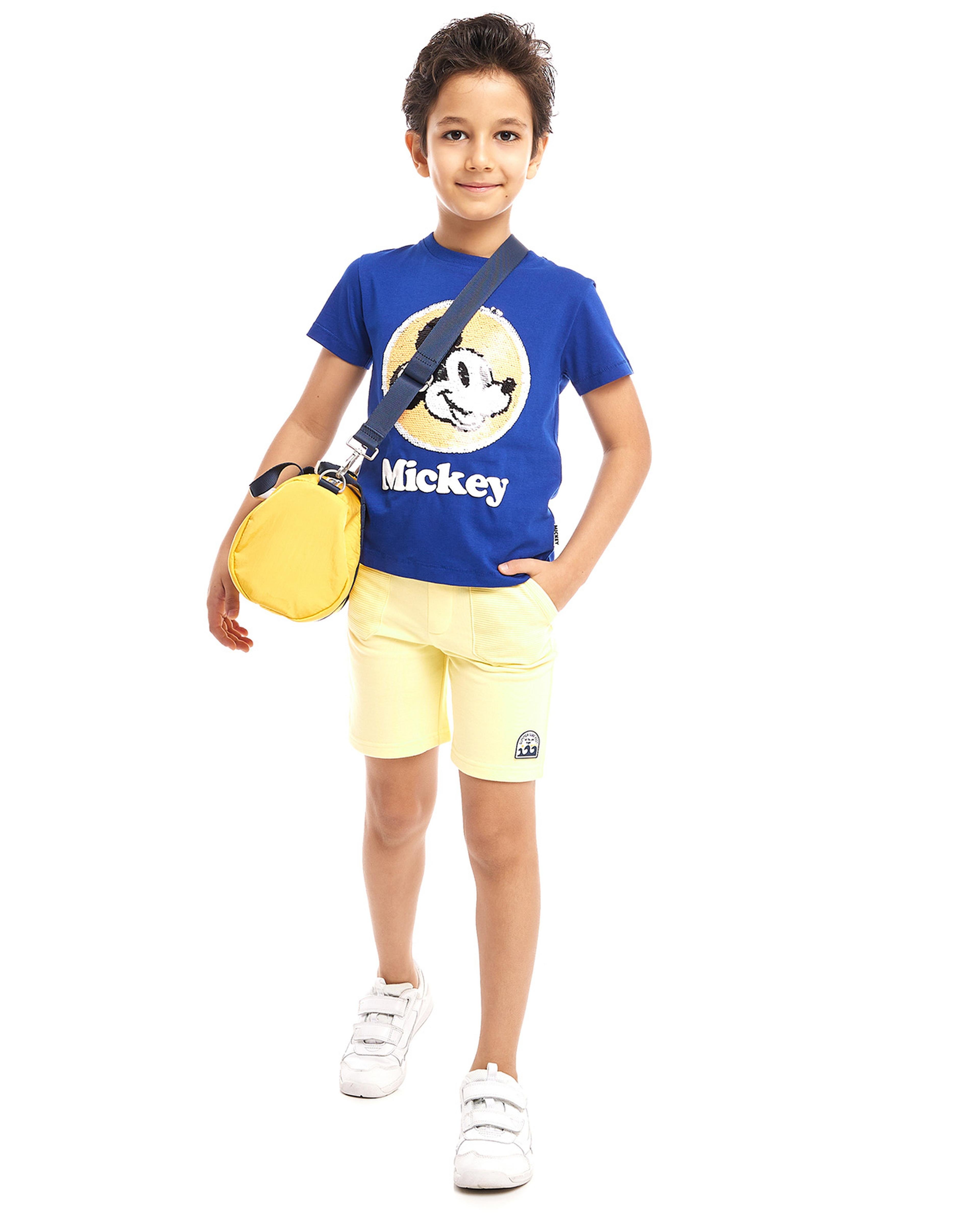 Mickey Mouse Print T-Shirt with Crew Neck and Short Sleeves