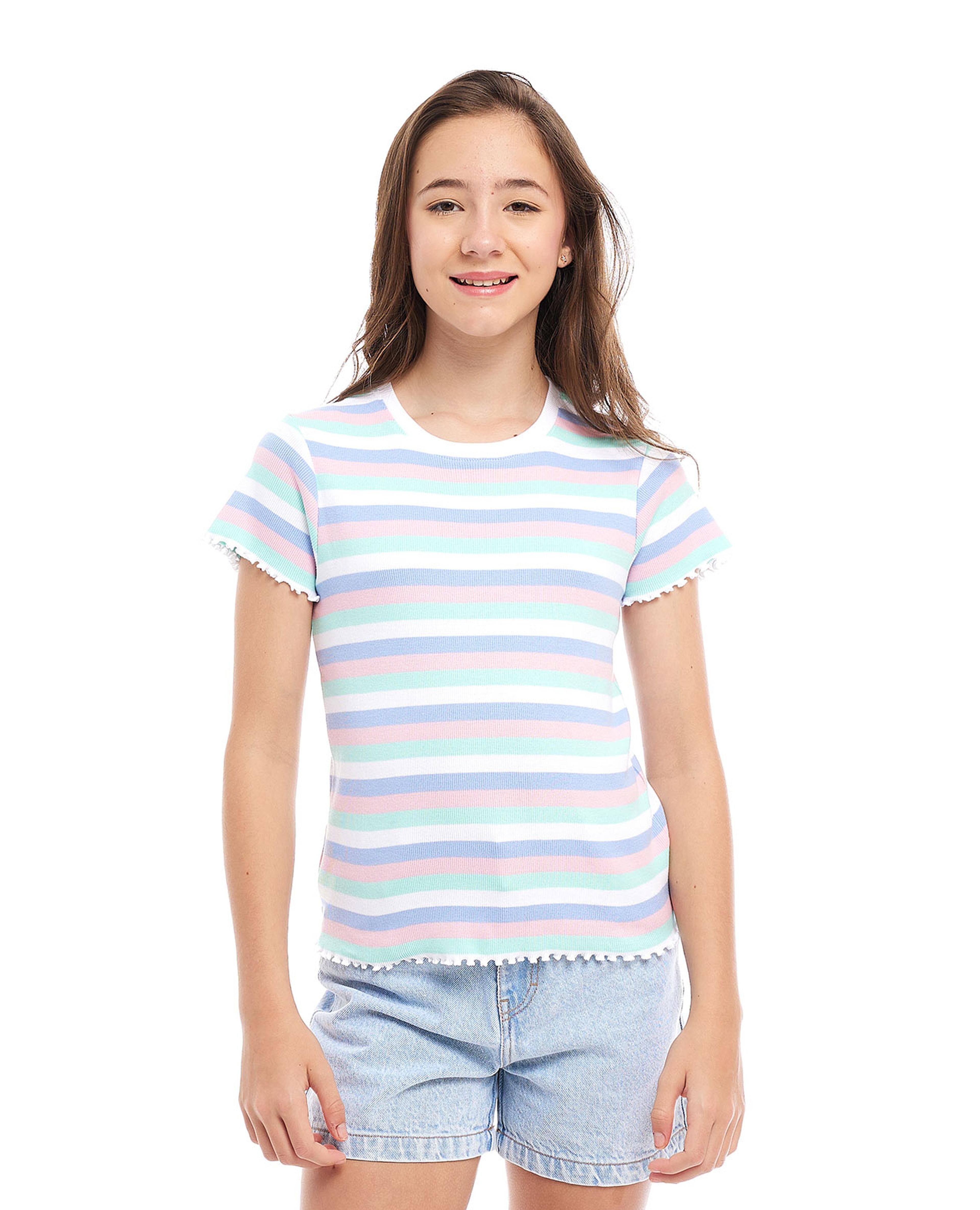 Striped Top with Crew Neck and Short Sleeves