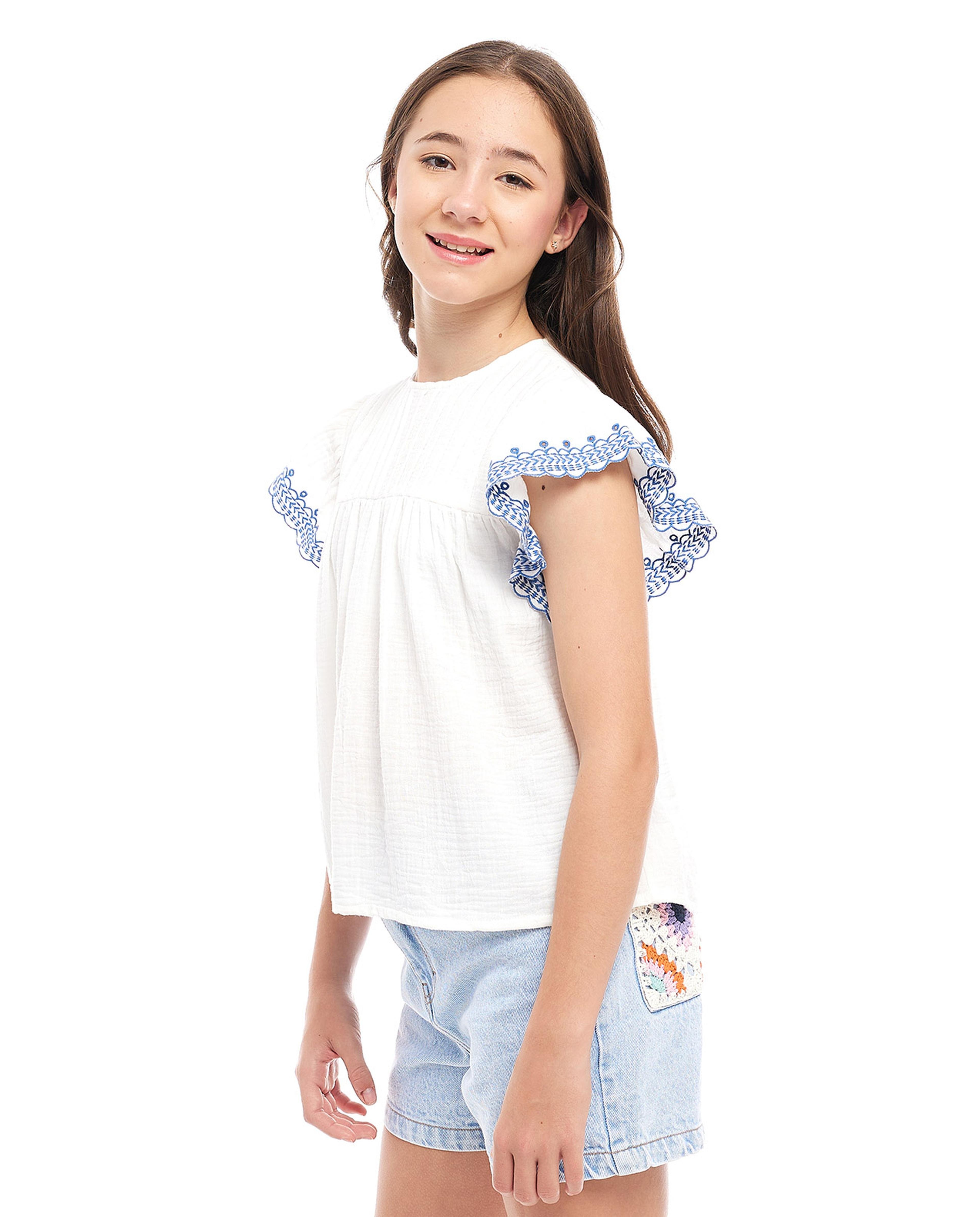 Pleat Detail Top with Crew Neck and Short Sleeves