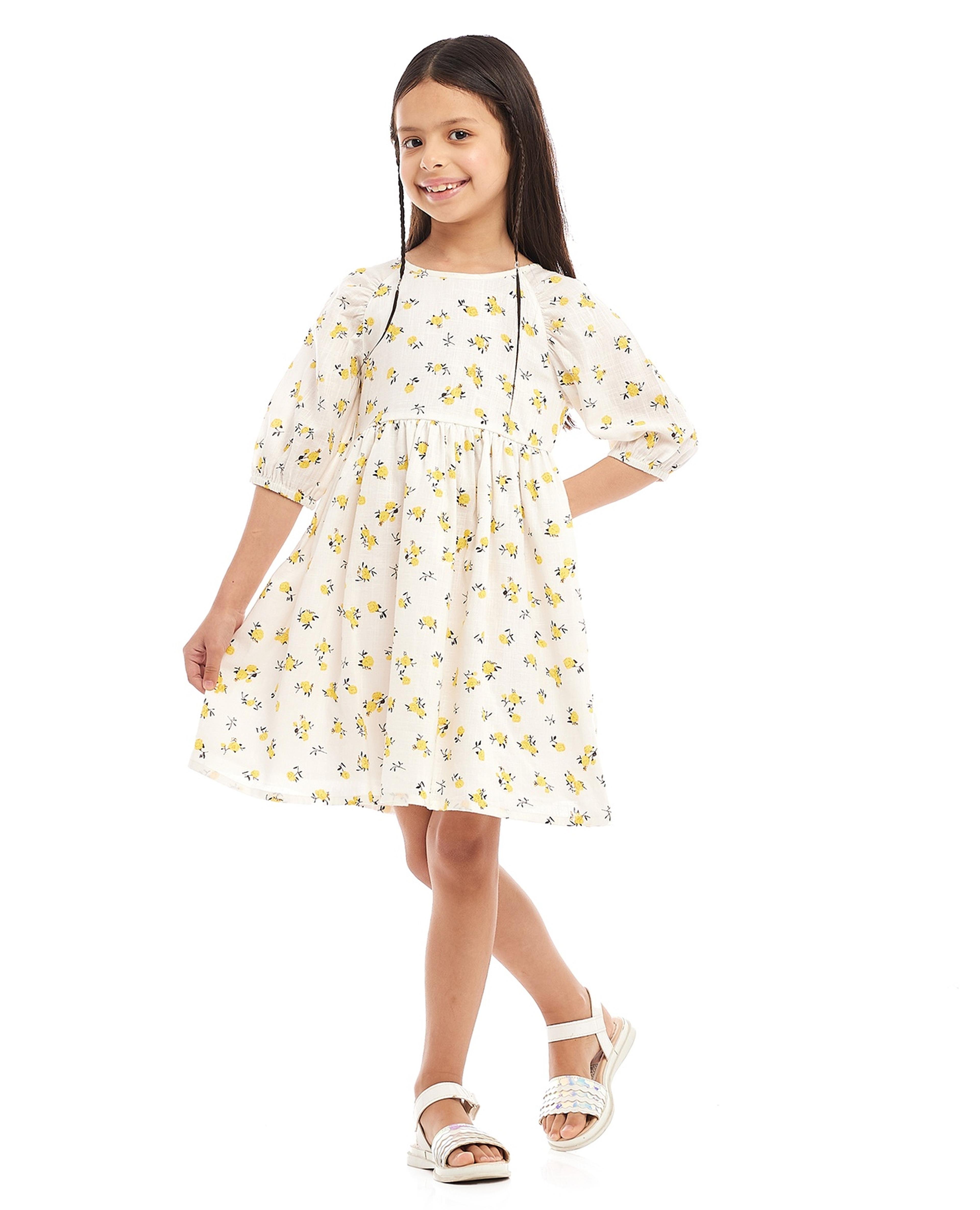 Floral Print Fit and Flare Dress with Round Neck and 3/4 Sleeves