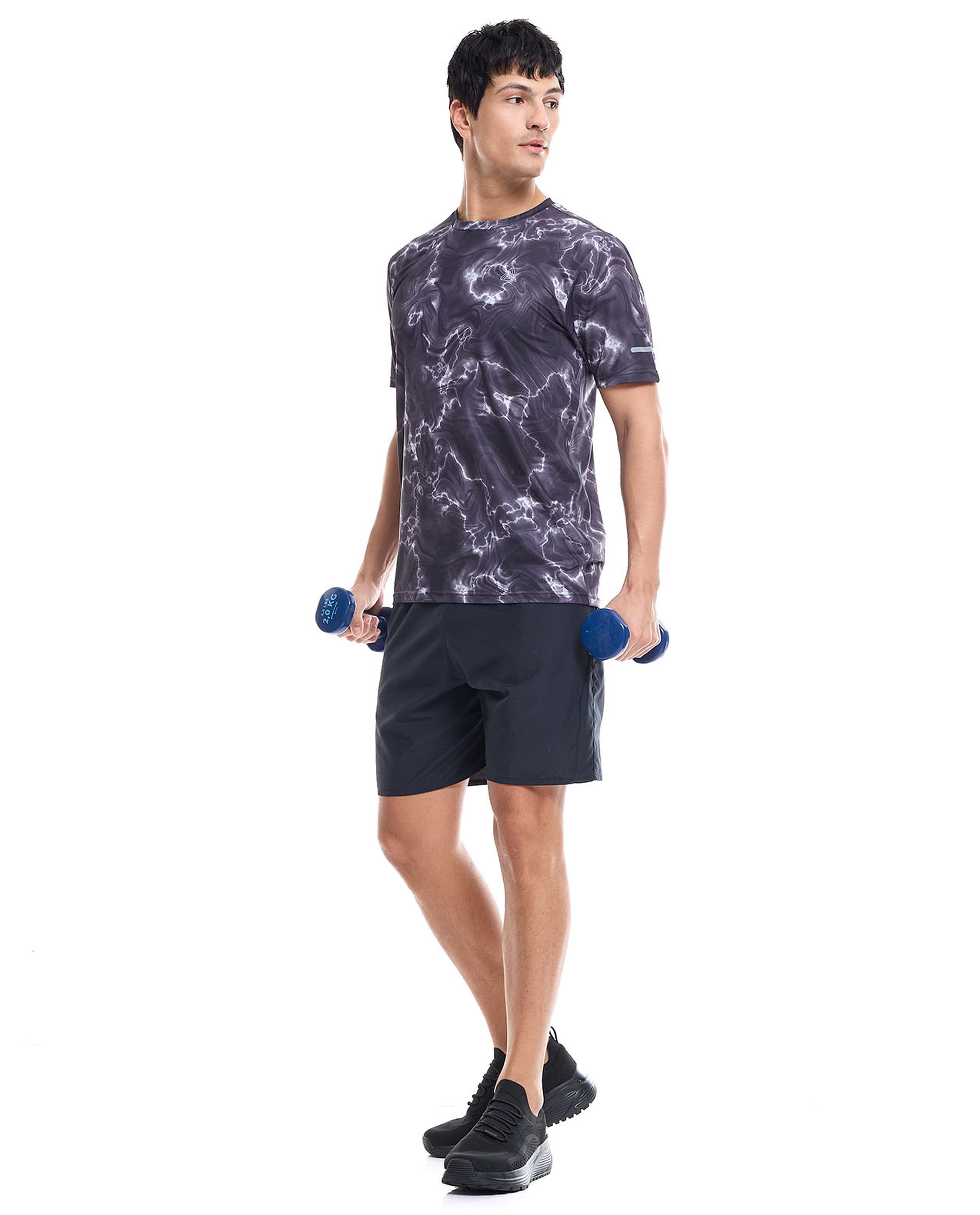 Patterned Active T-Shirt with Crew Neck and Short Sleeves