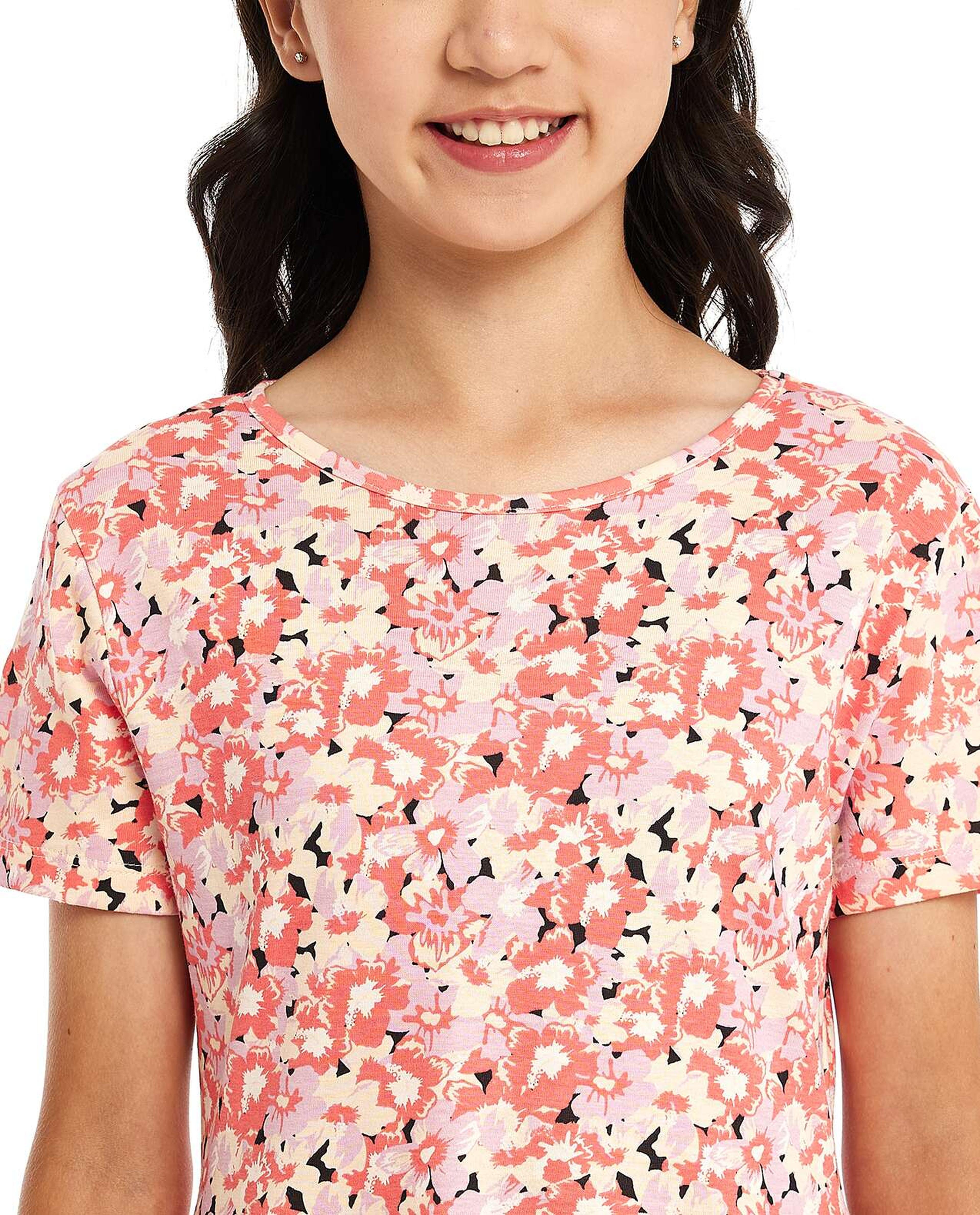 Floral Patterned Dress with Round Neck and Short Sleeves