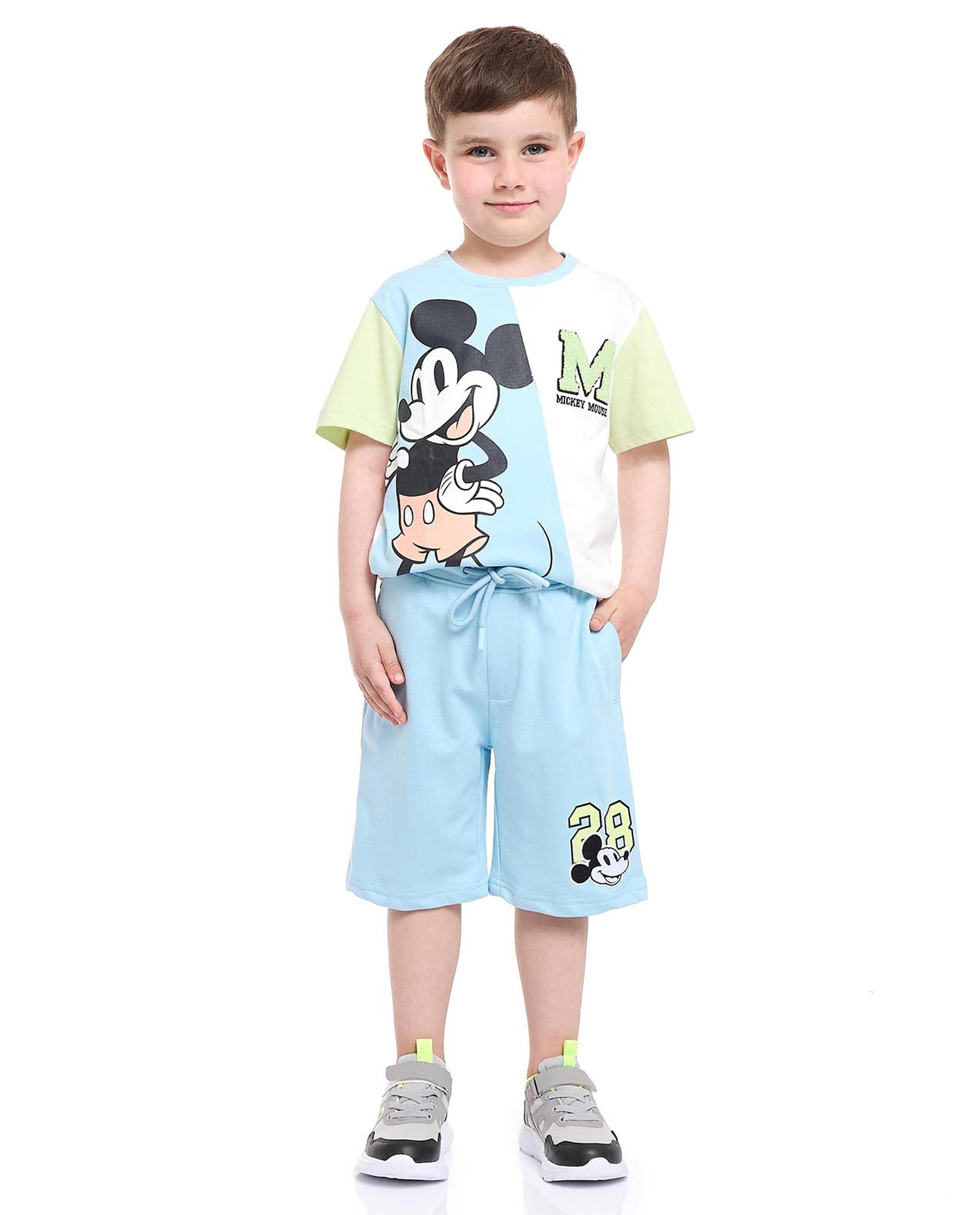 Mickey Mouse Print T-Shirt with Crew Neck and Short Sleeves