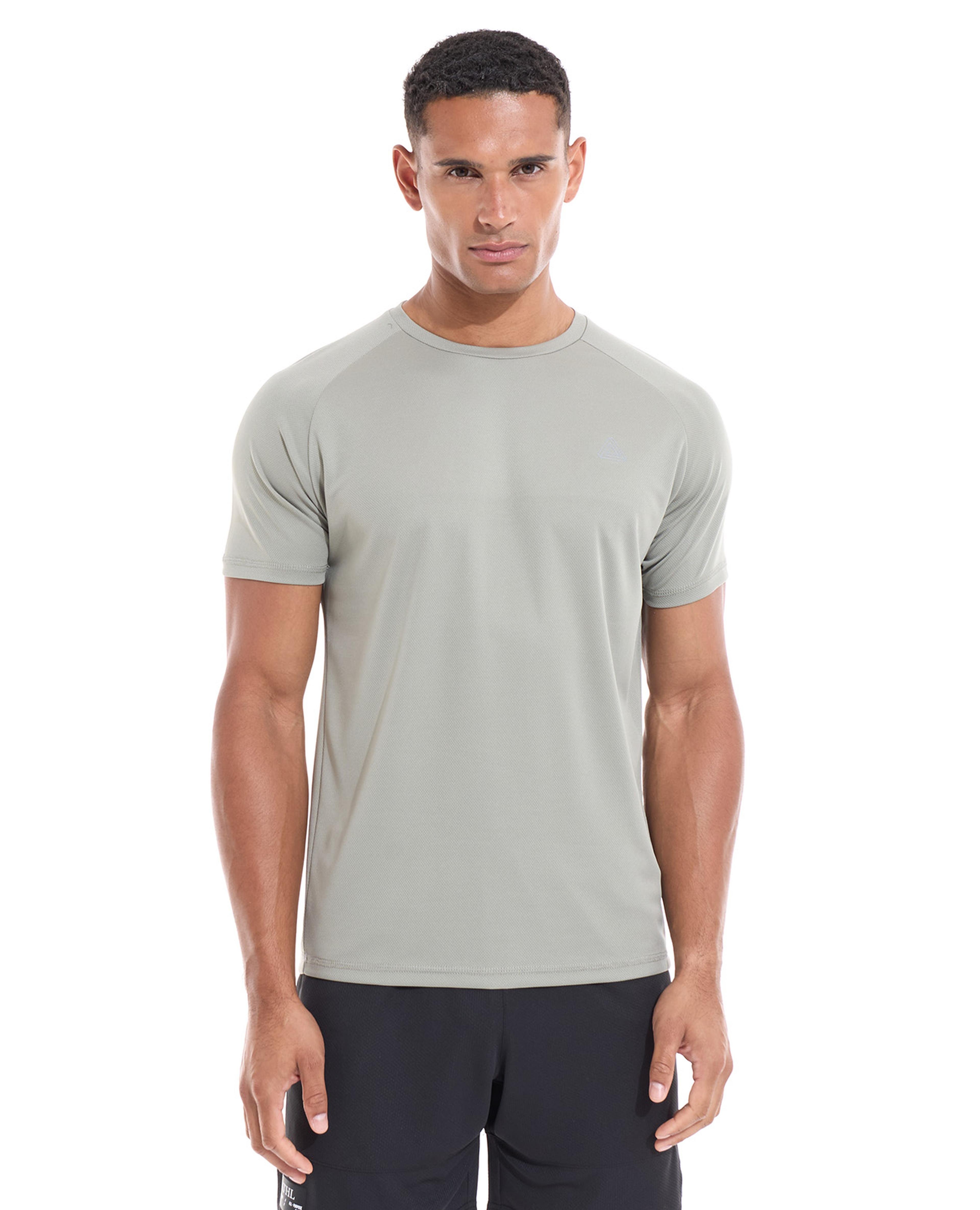 Solid Active T-Shirt with Crew Neck and Short Sleeves