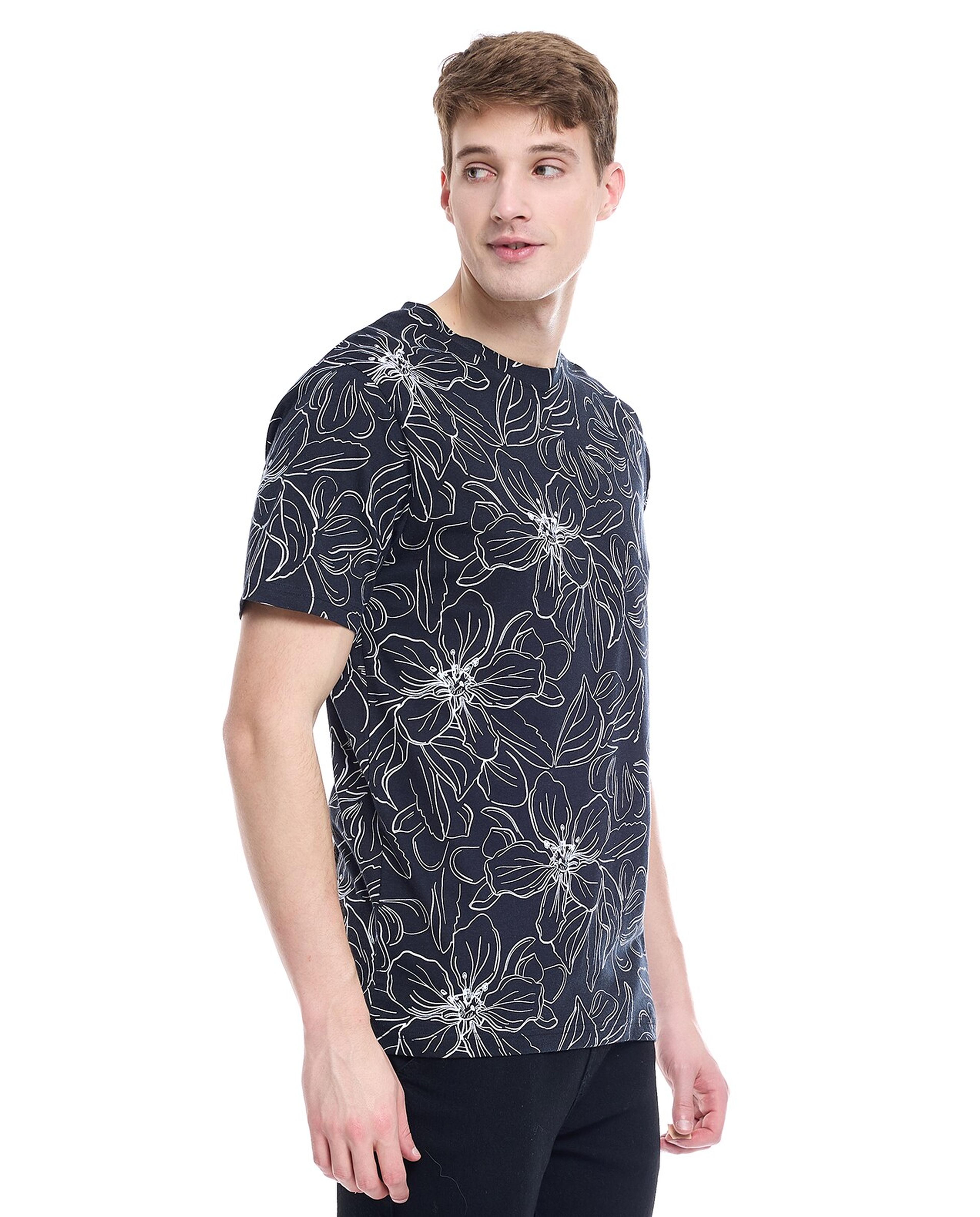All Over Print T-Shirt with Crew Neck and Short Sleeves