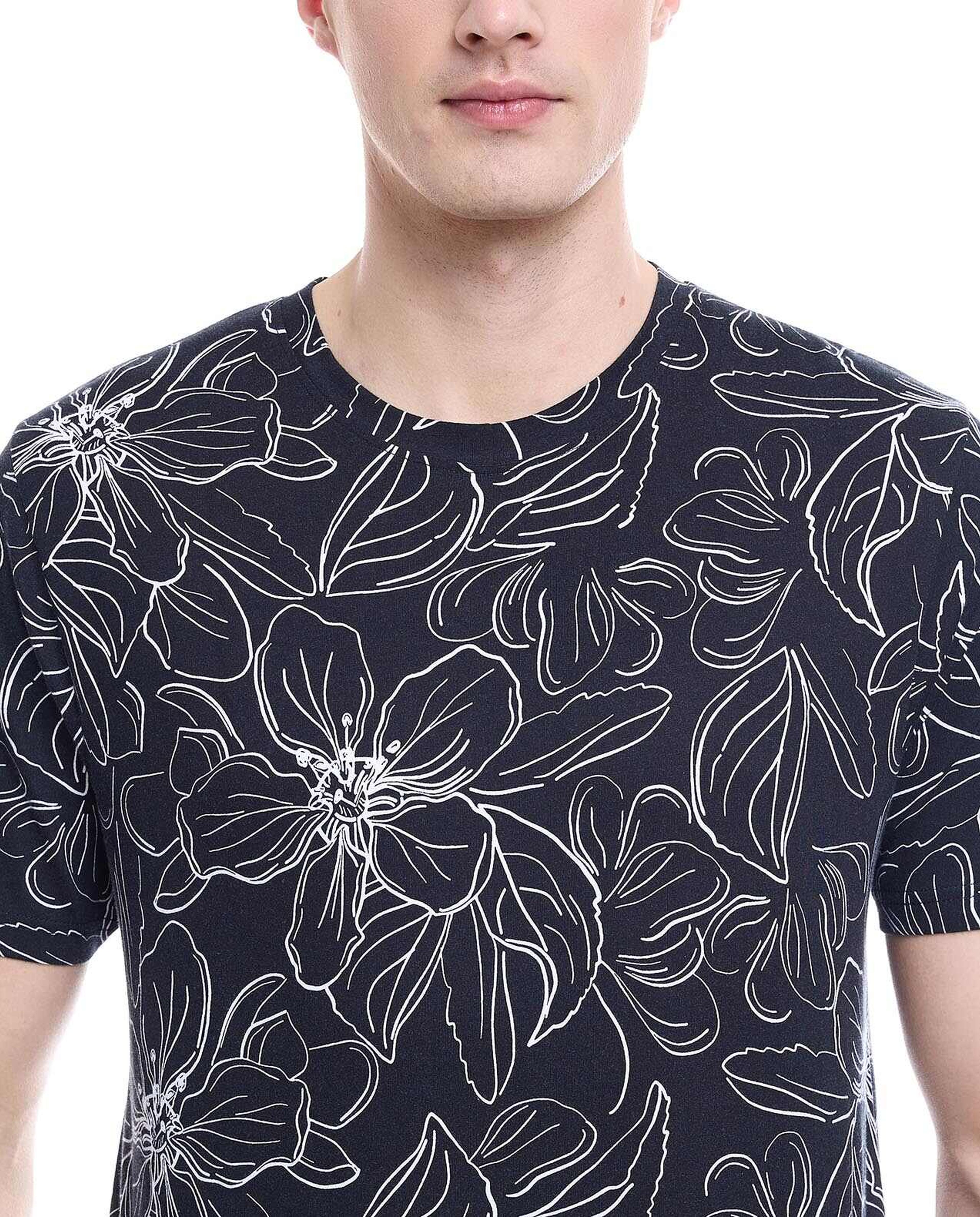 All Over Print T-Shirt with Crew Neck and Short Sleeves