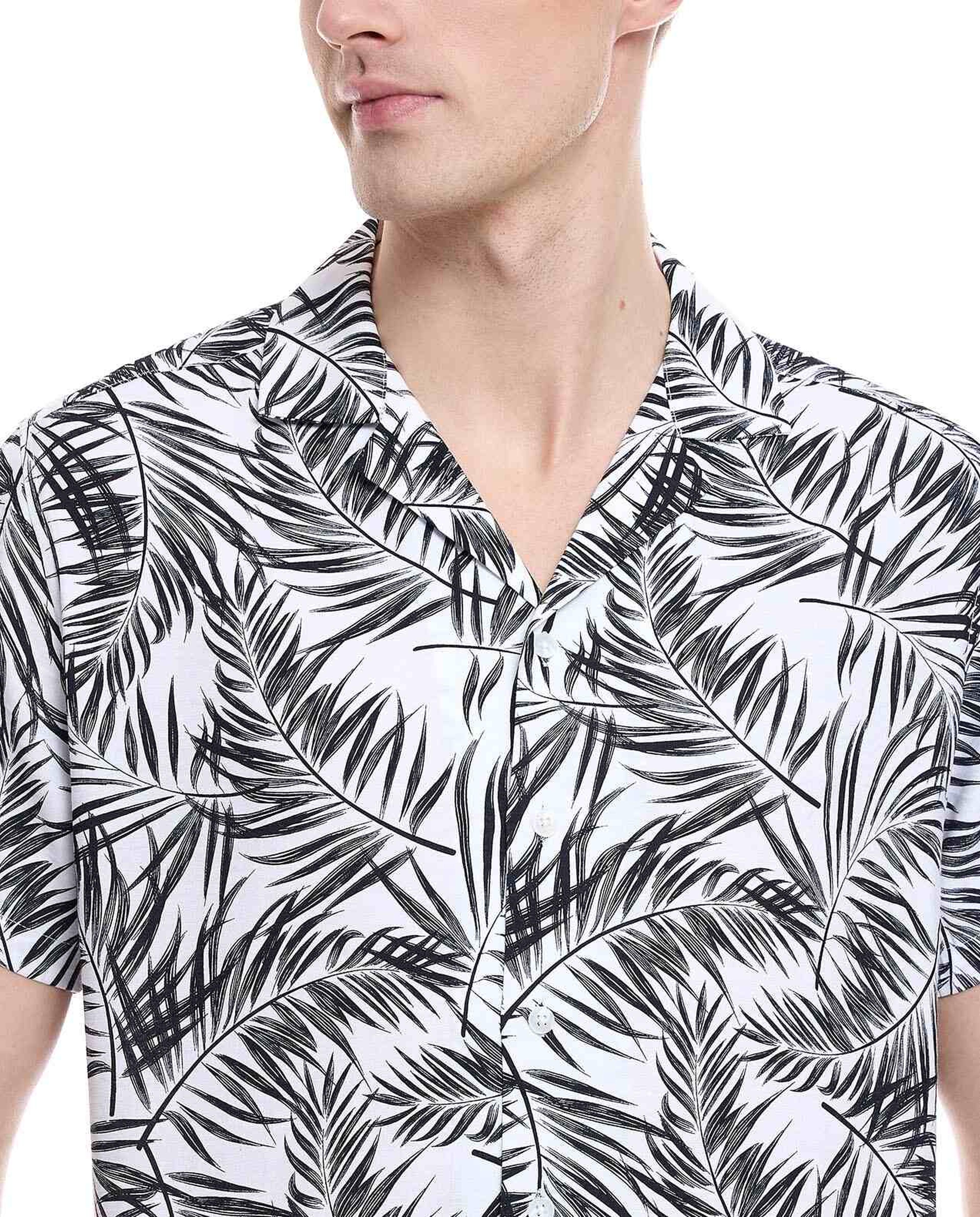 Printed Shirt with Spread Collar and Short Sleeves