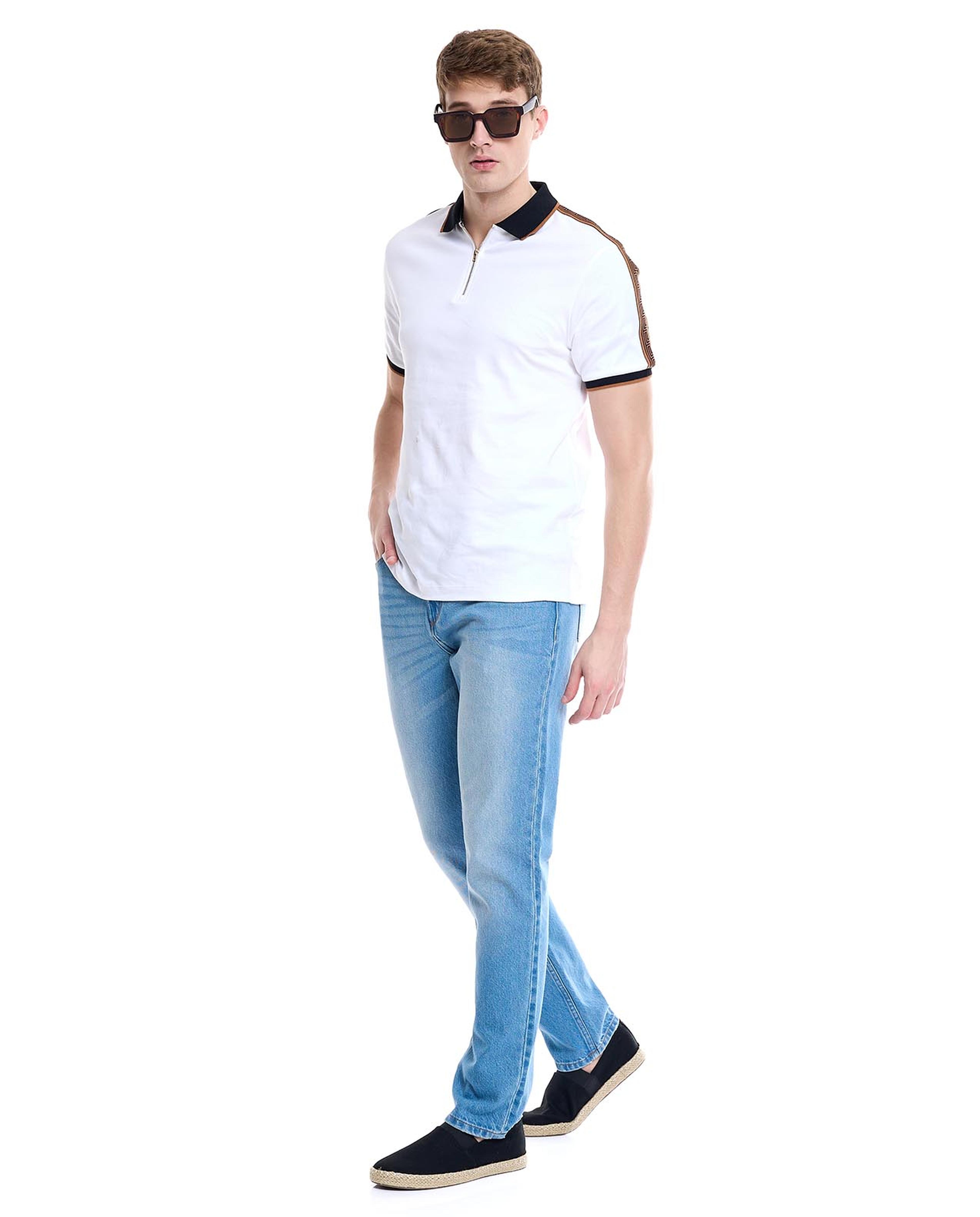 Faded Skinny Fit Jeans with Button Closure