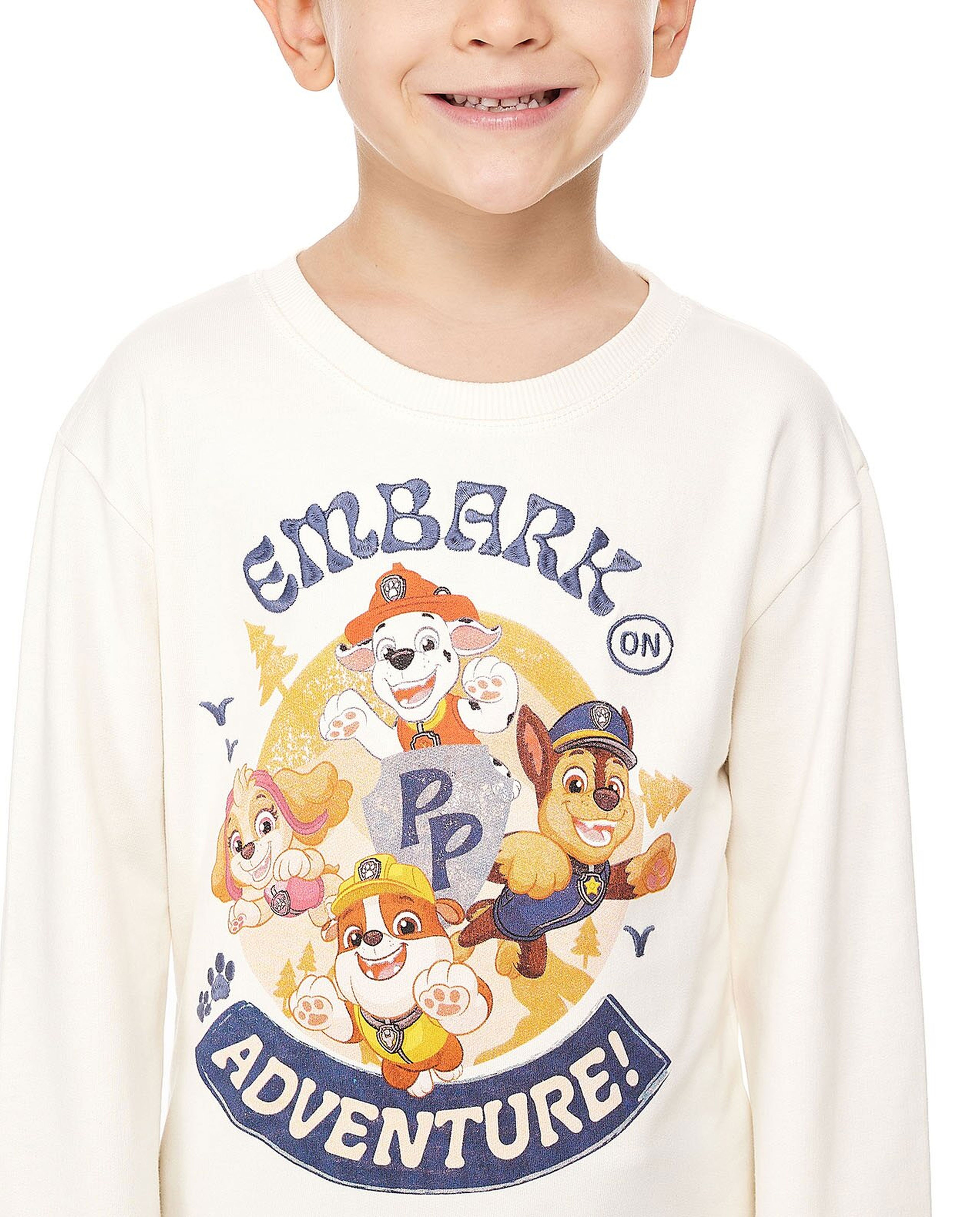 Embroidered Sweatshirt with Crew Neck and Long Sleeves