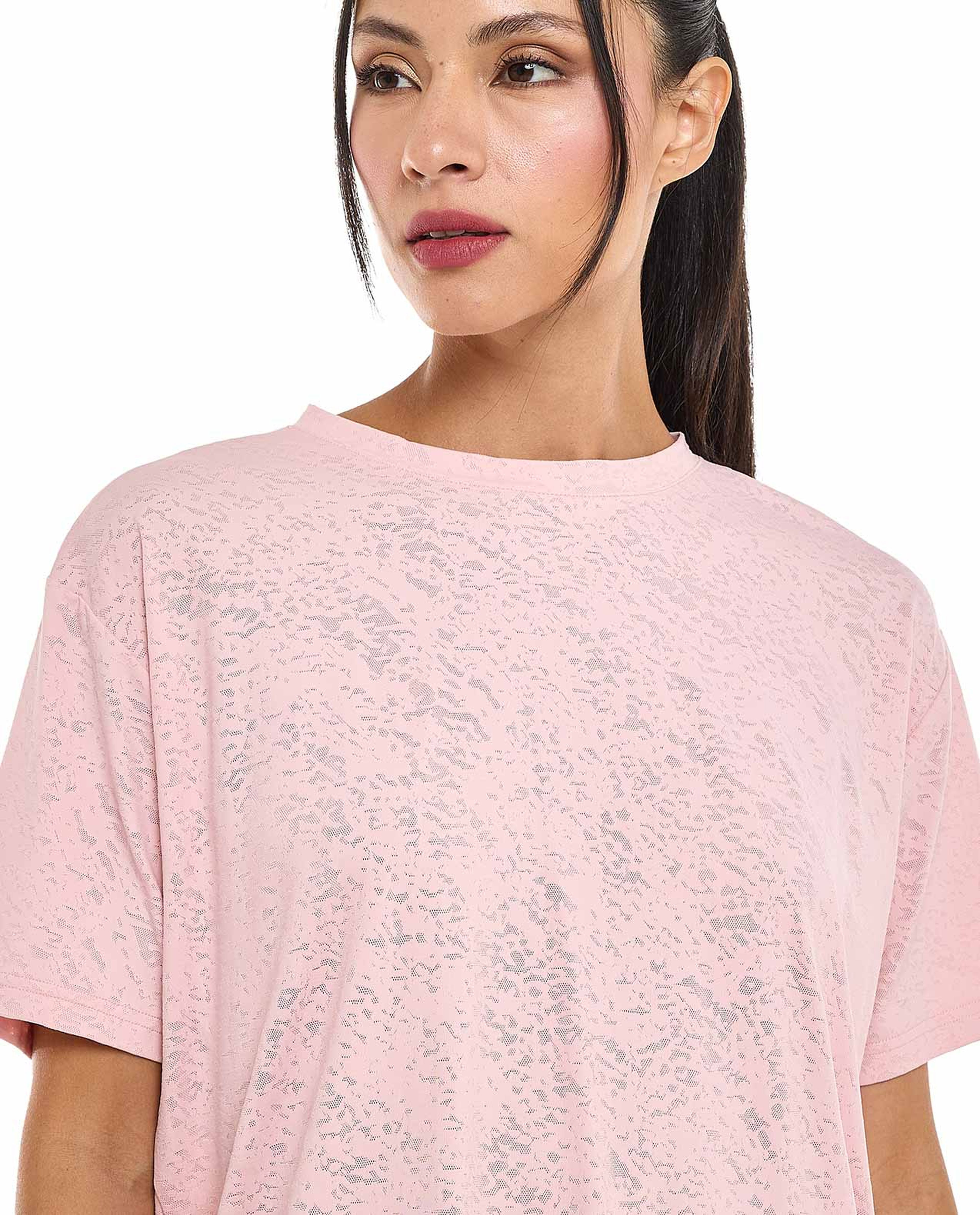 Patterned Active T-Shirt with Crew Neck and Short Sleeves