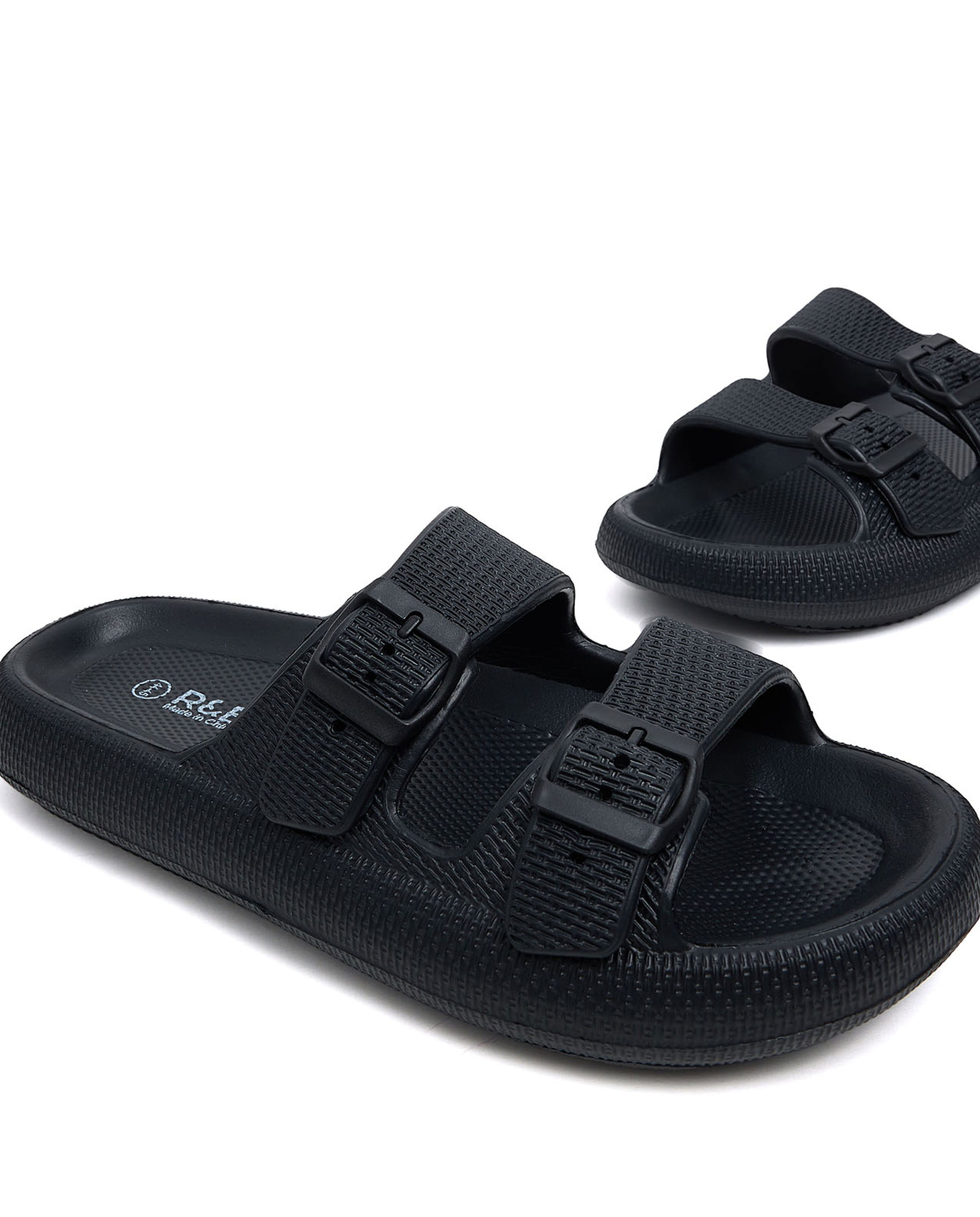 Textured Buckle Detail Slides