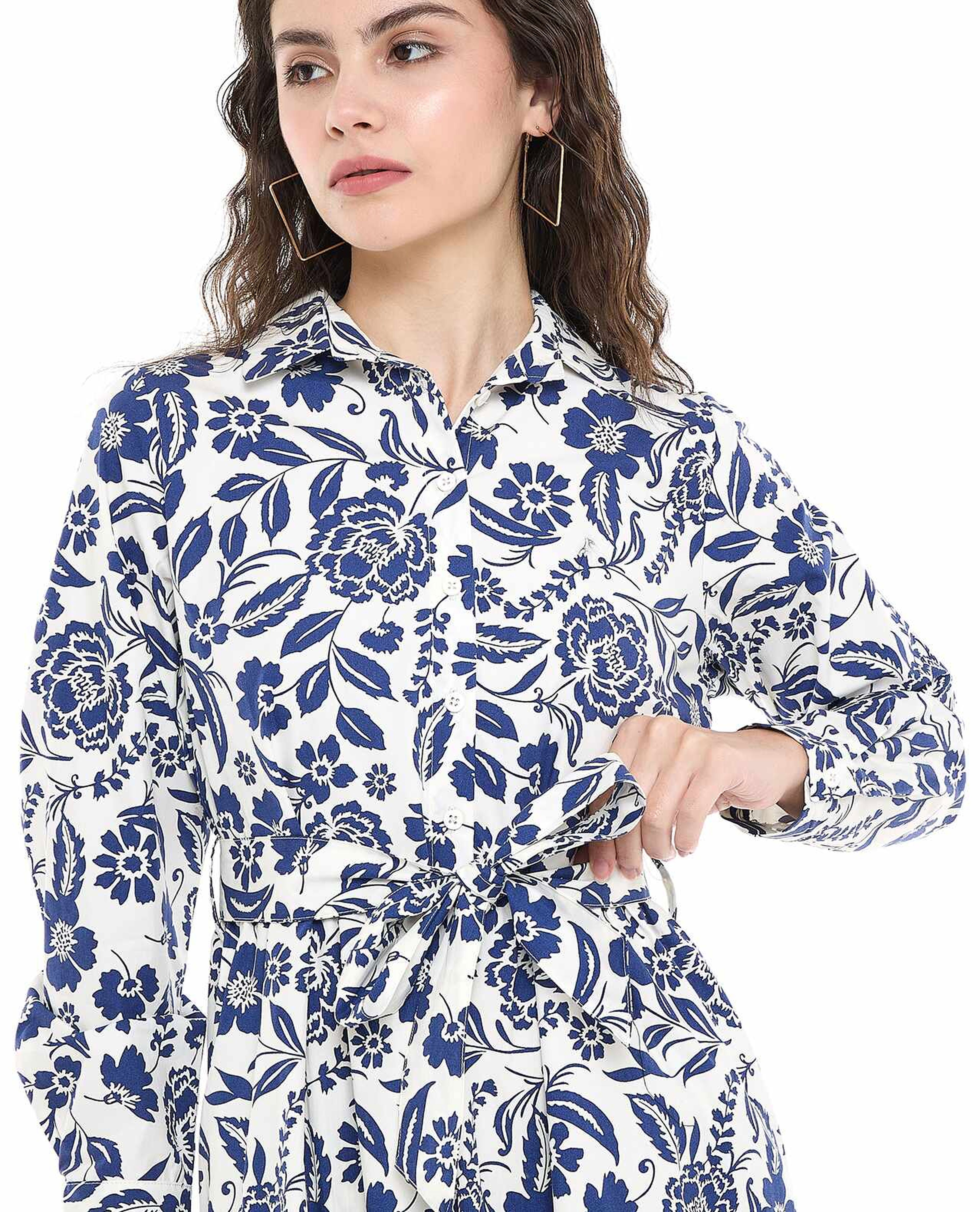 Patterned Shirt Dress with Classic Collar and Long Sleeves